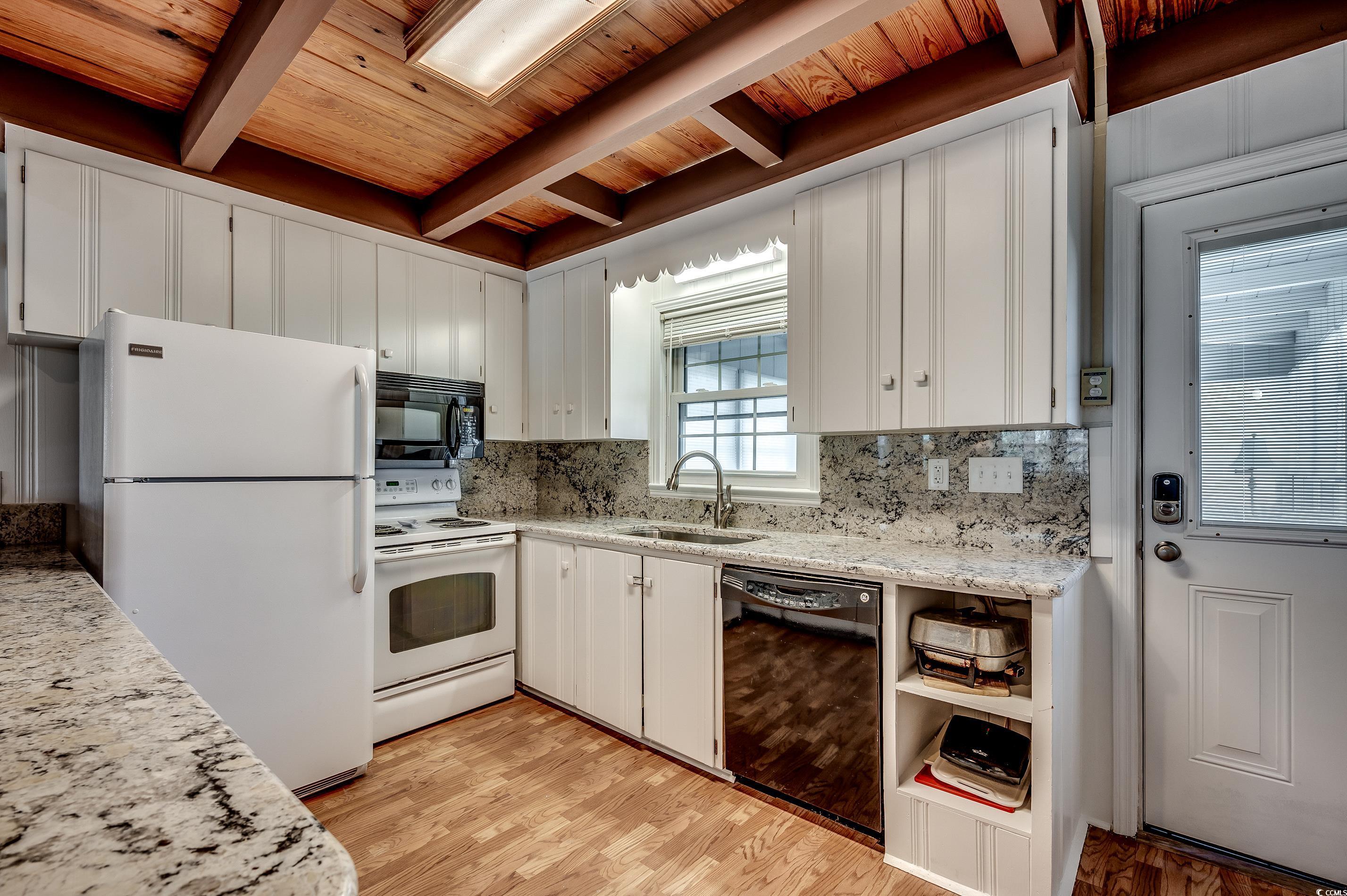 1120 S Waccamaw Dr. Property Photo 19
