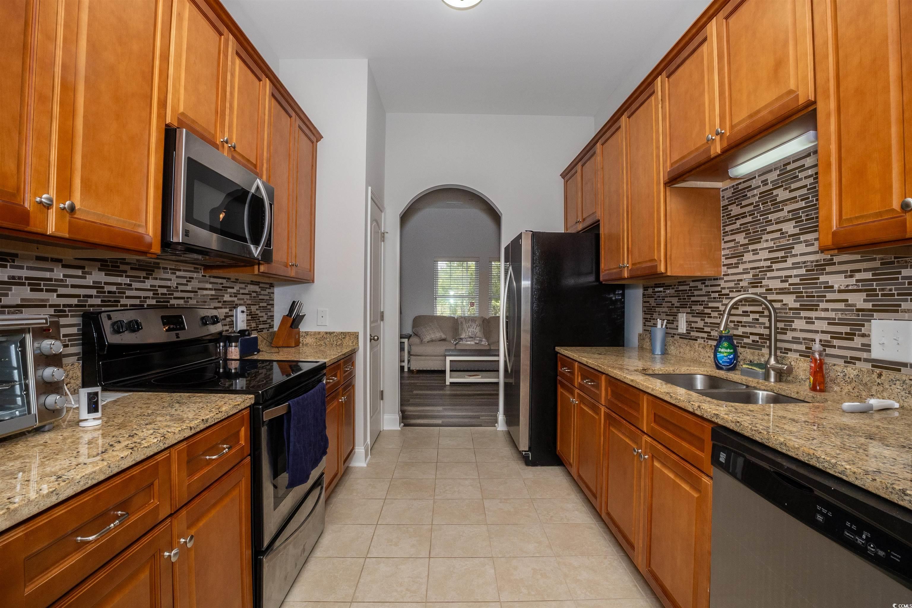 1805 Low Country Pl. Property Photo 2