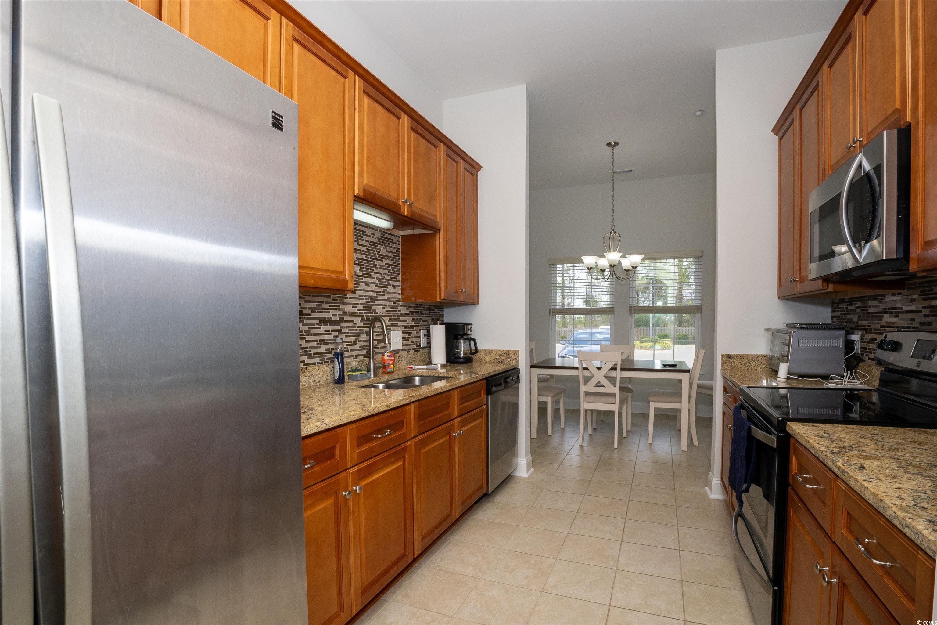 1805 Low Country Pl. Property Photo 4