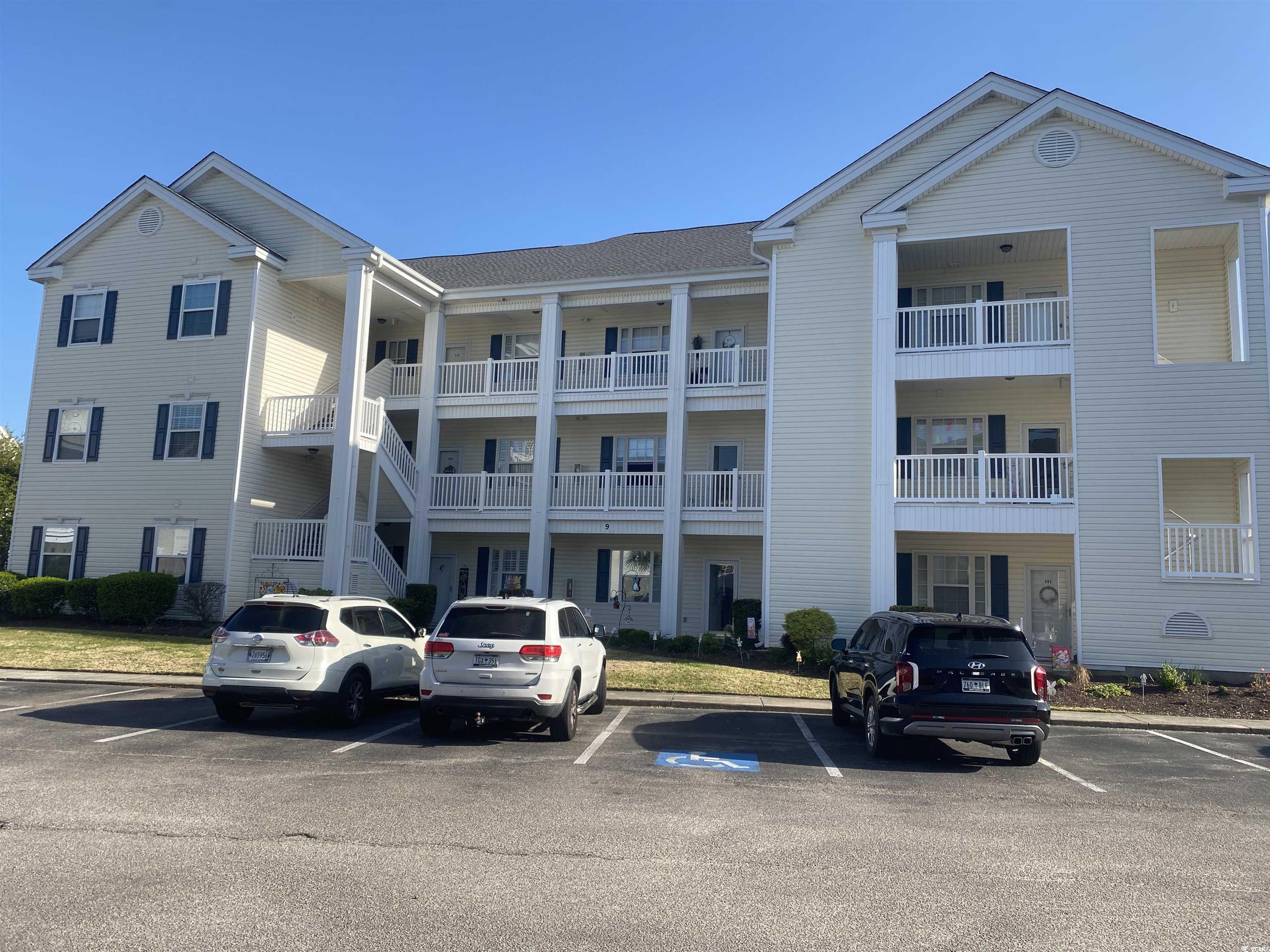 901-9 West Port Dr. Property Photo