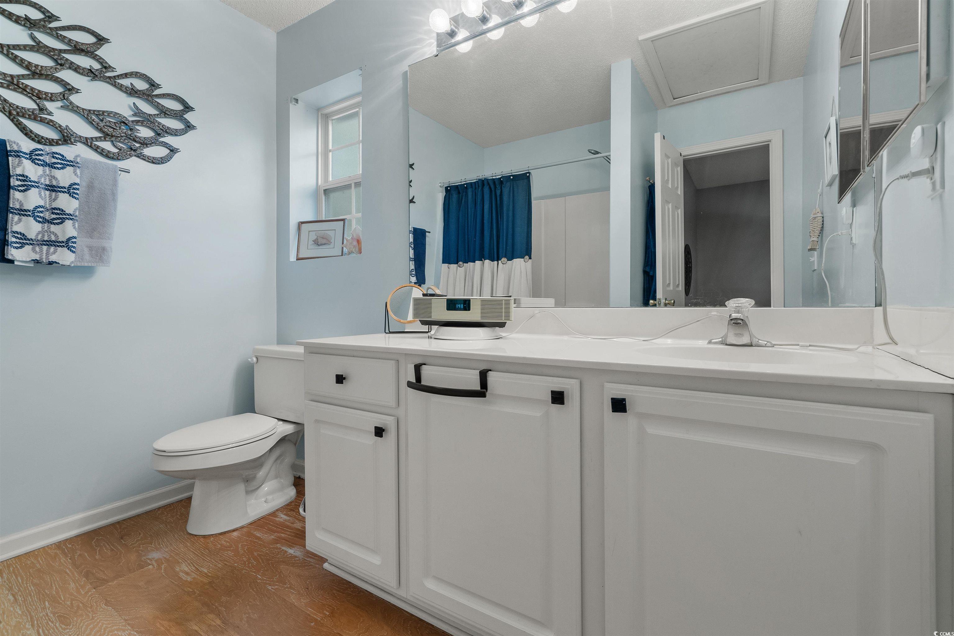 1064 Penny Ln. Property Photo 11