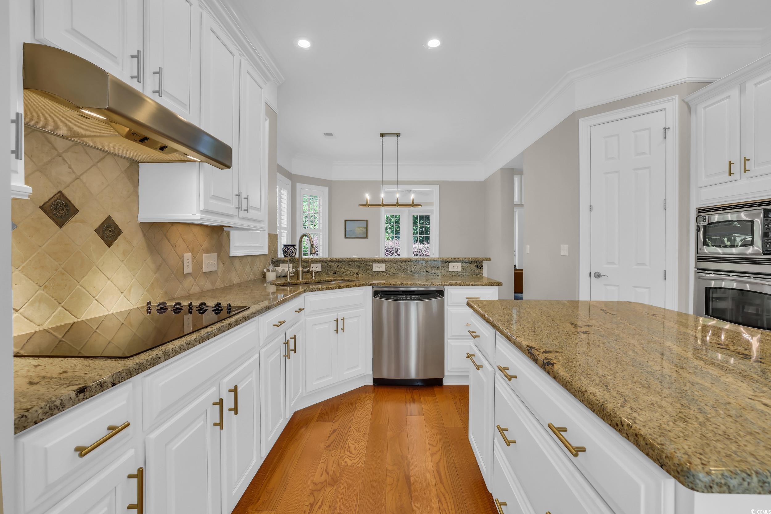 115 Harbor Club Dr. Property Photo 15