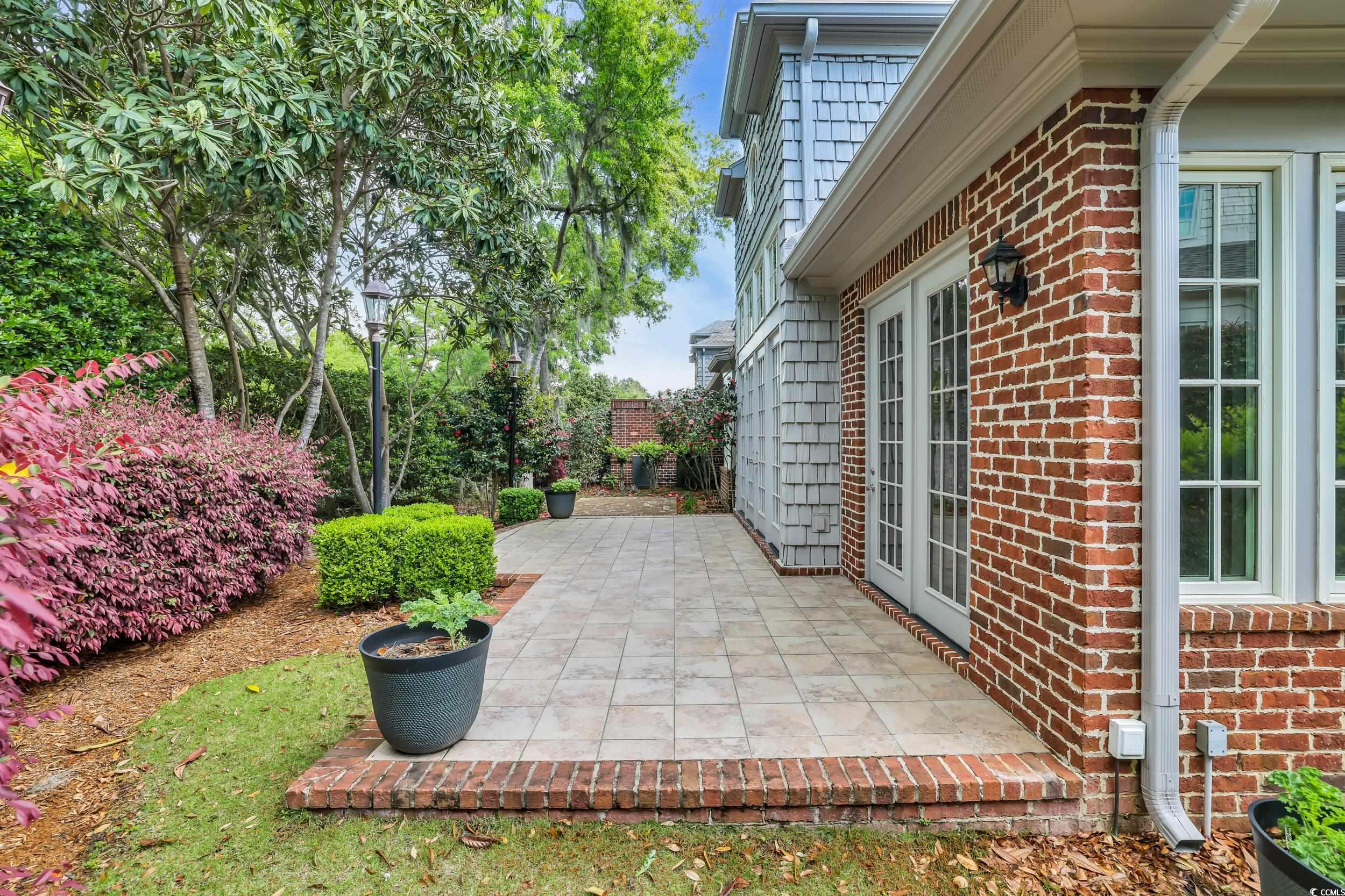 115 Harbor Club Dr. Property Photo 34