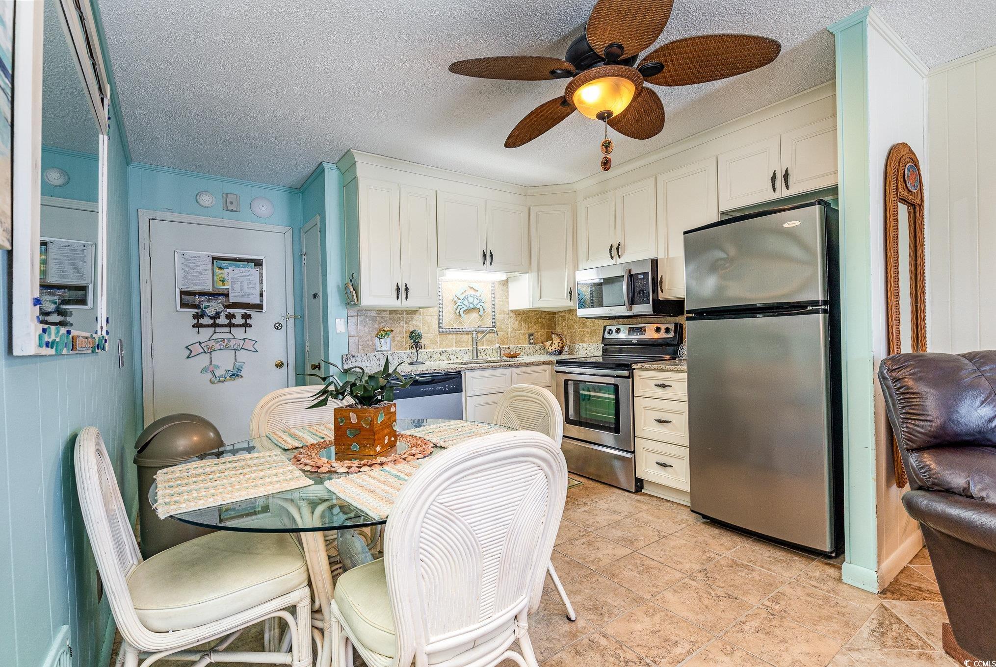 4201 N Ocean Blvd. Property Photo 11