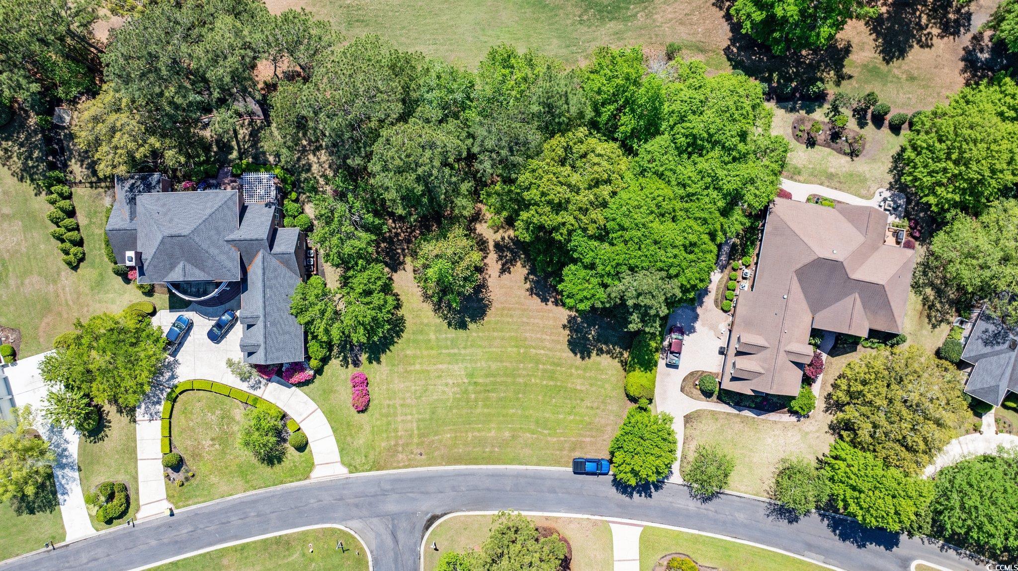 202 Oatland Lake Dr. Property Photo 4