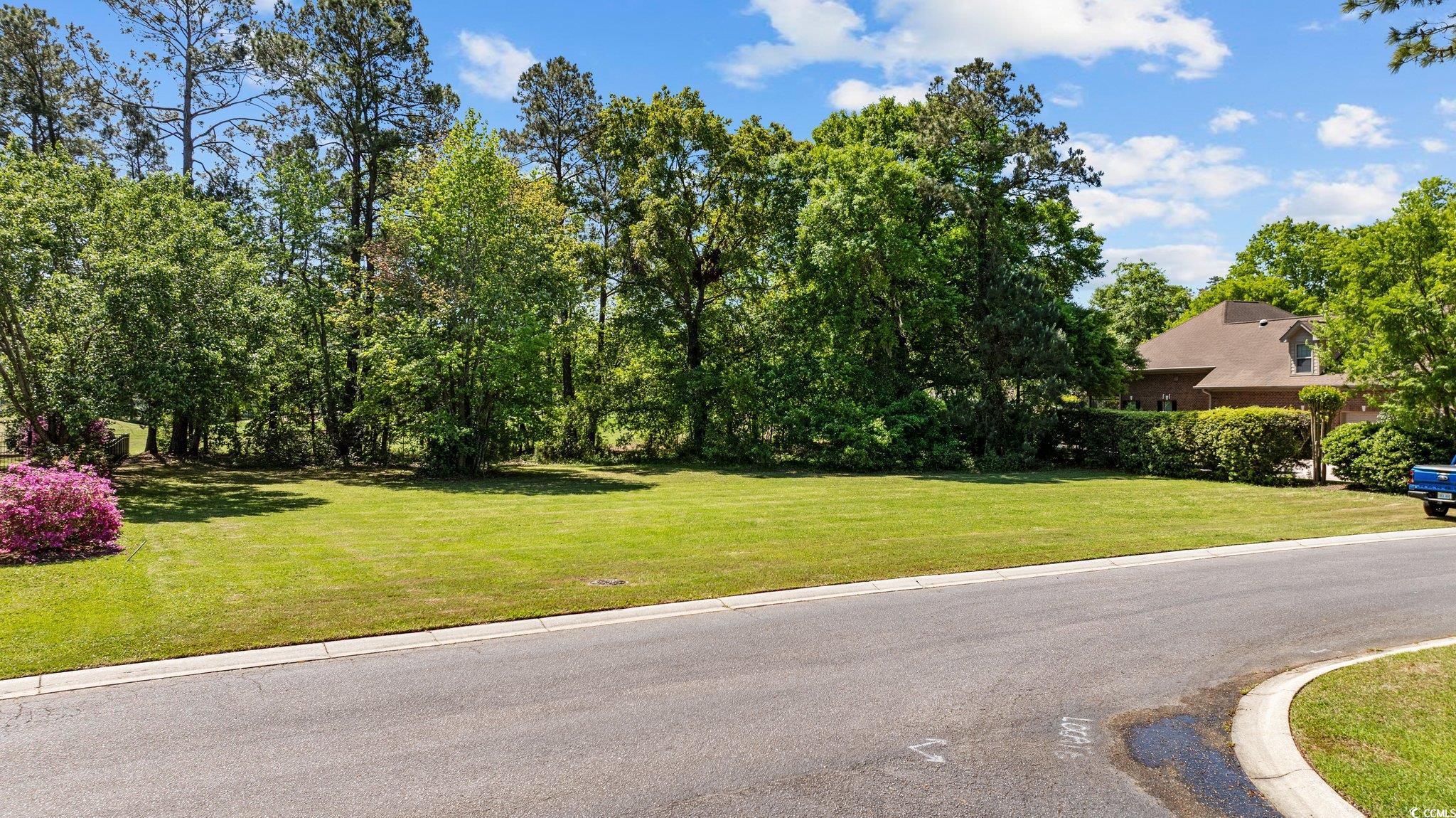 202 Oatland Lake Dr. Property Photo 15