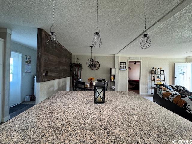 1686 E Highway 15-401 E Property Photo 8