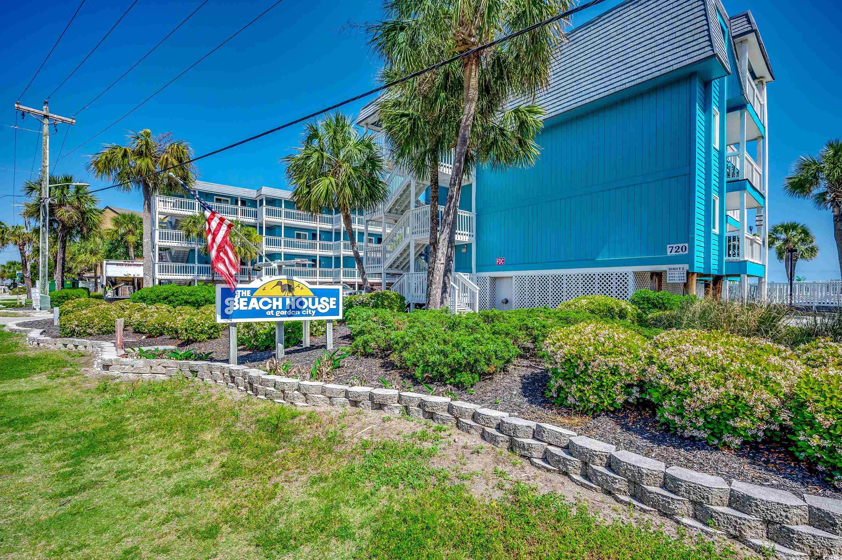 720 N Waccamaw Dr. Property Photo