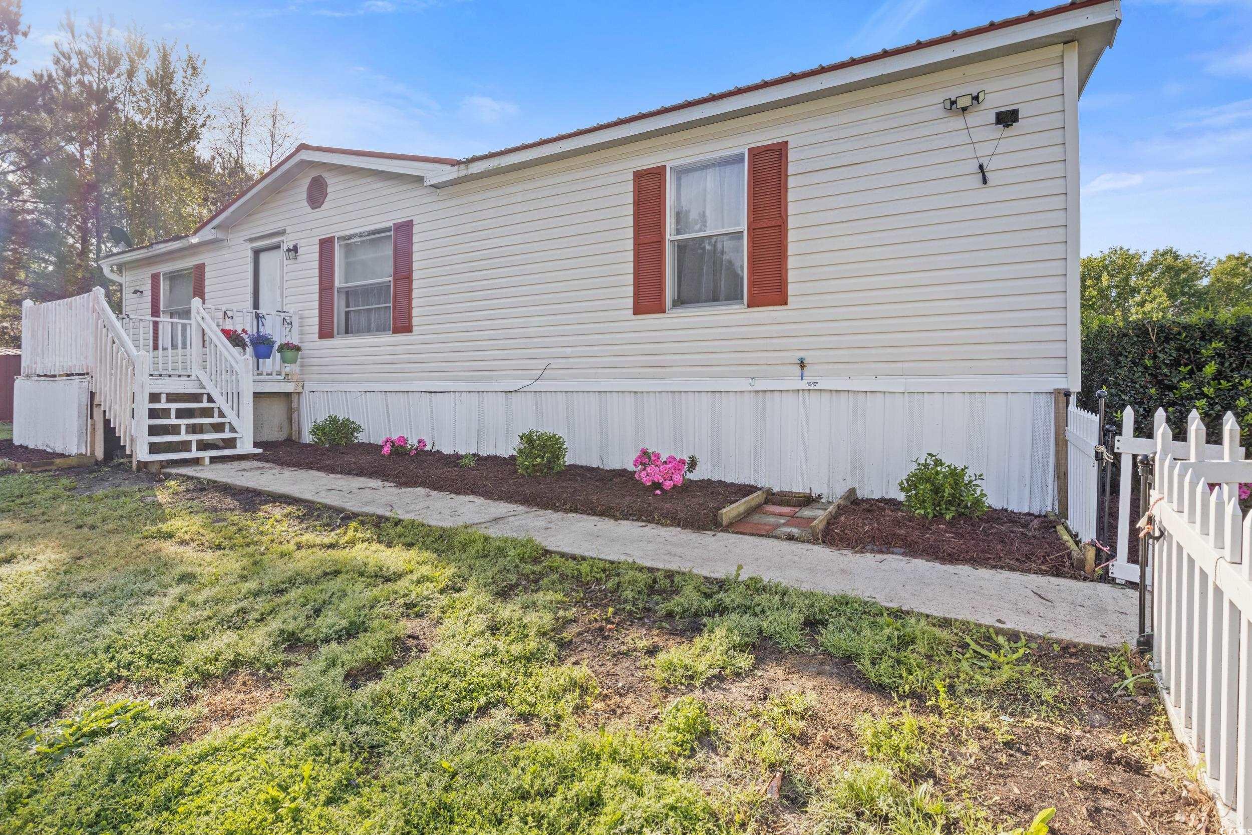 8404 Bloomwood Dr. Property Photo 1
