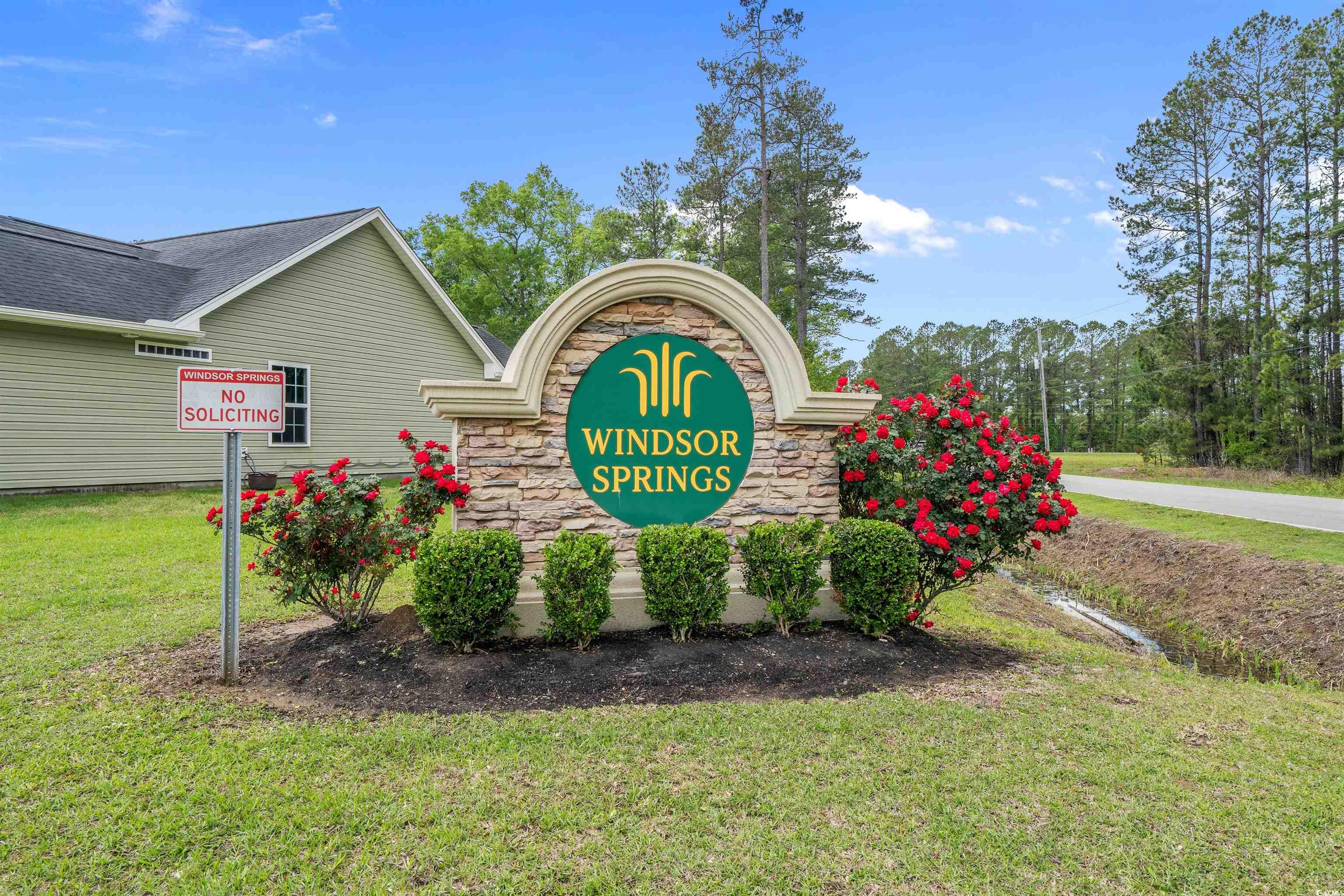 227 Hickory Springs Ct. Property Photo 40