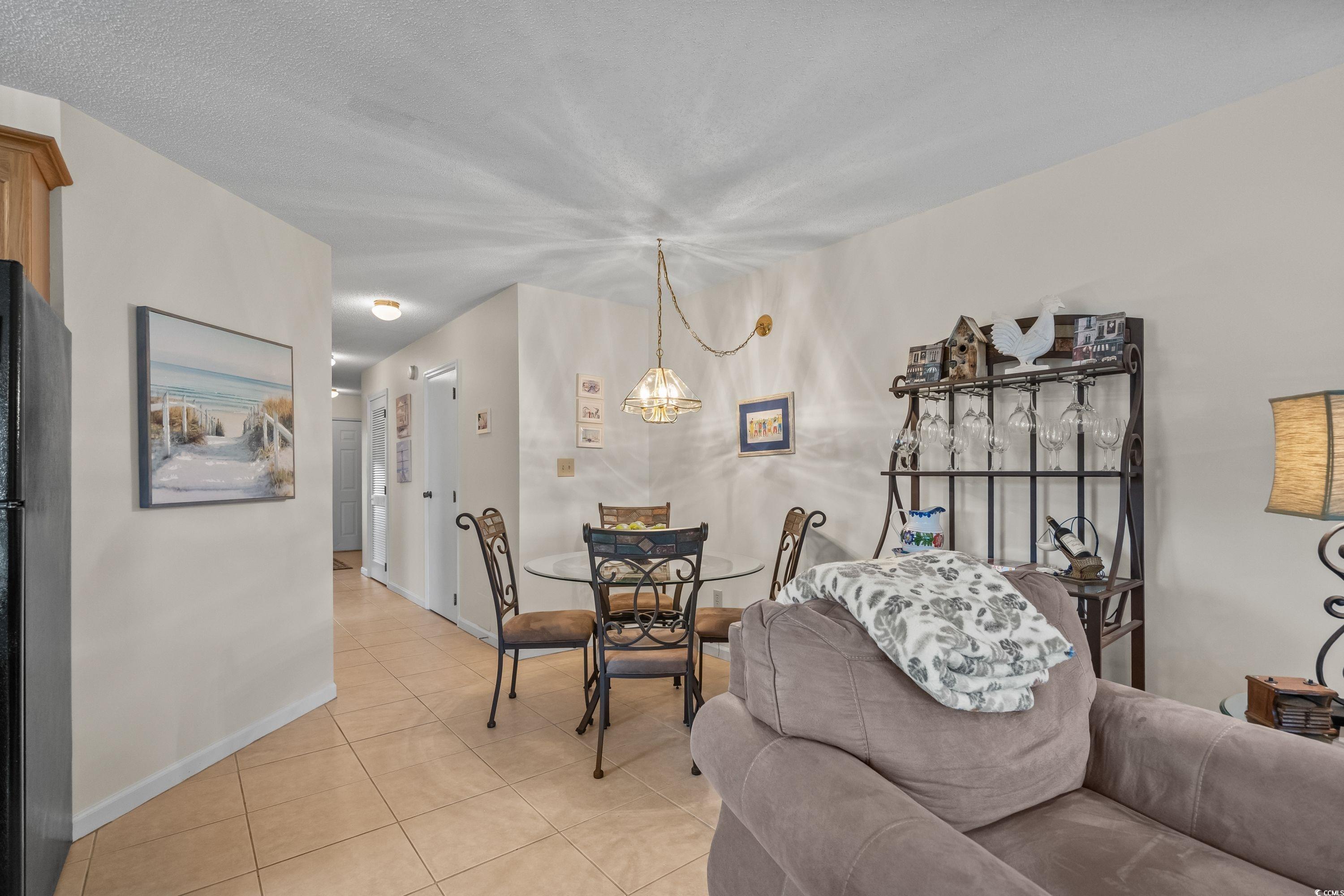 1880 Auburn Ln. Property Photo 5