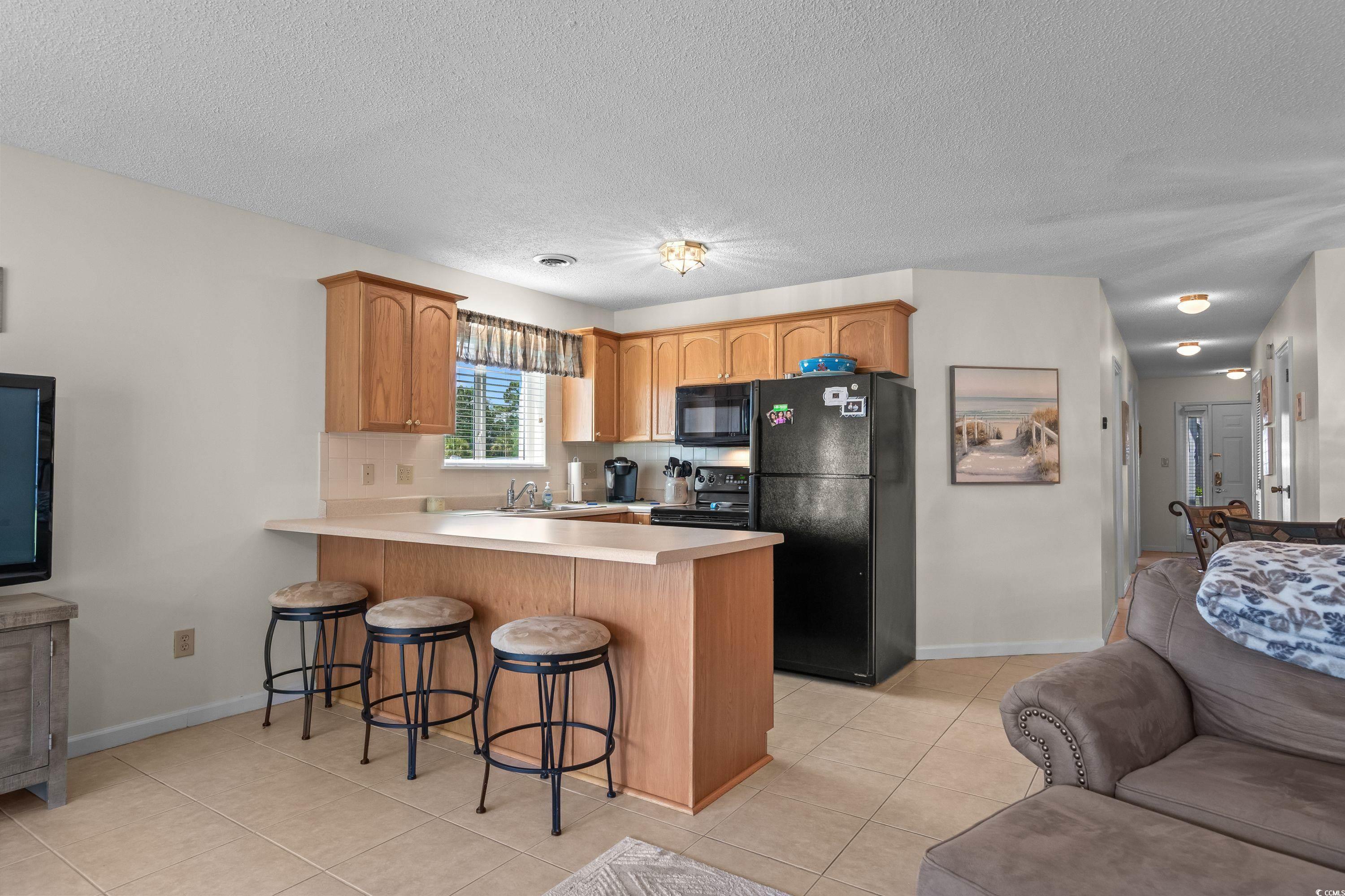 1880 Auburn Ln. Property Photo 12