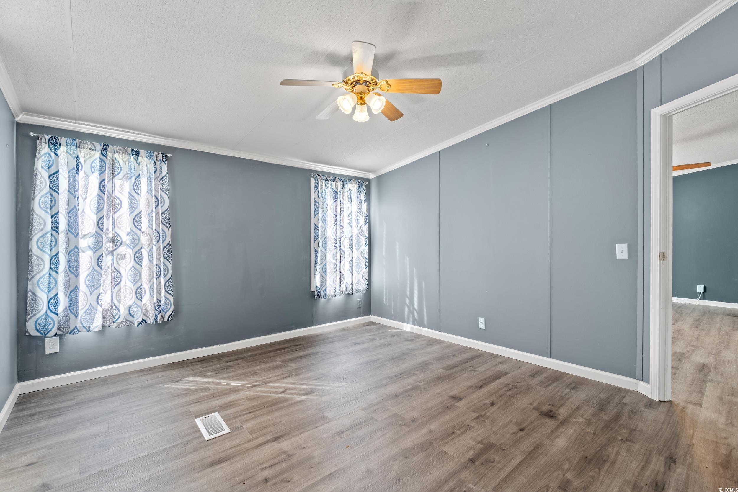 109 Diff Ave. Property Photo 9