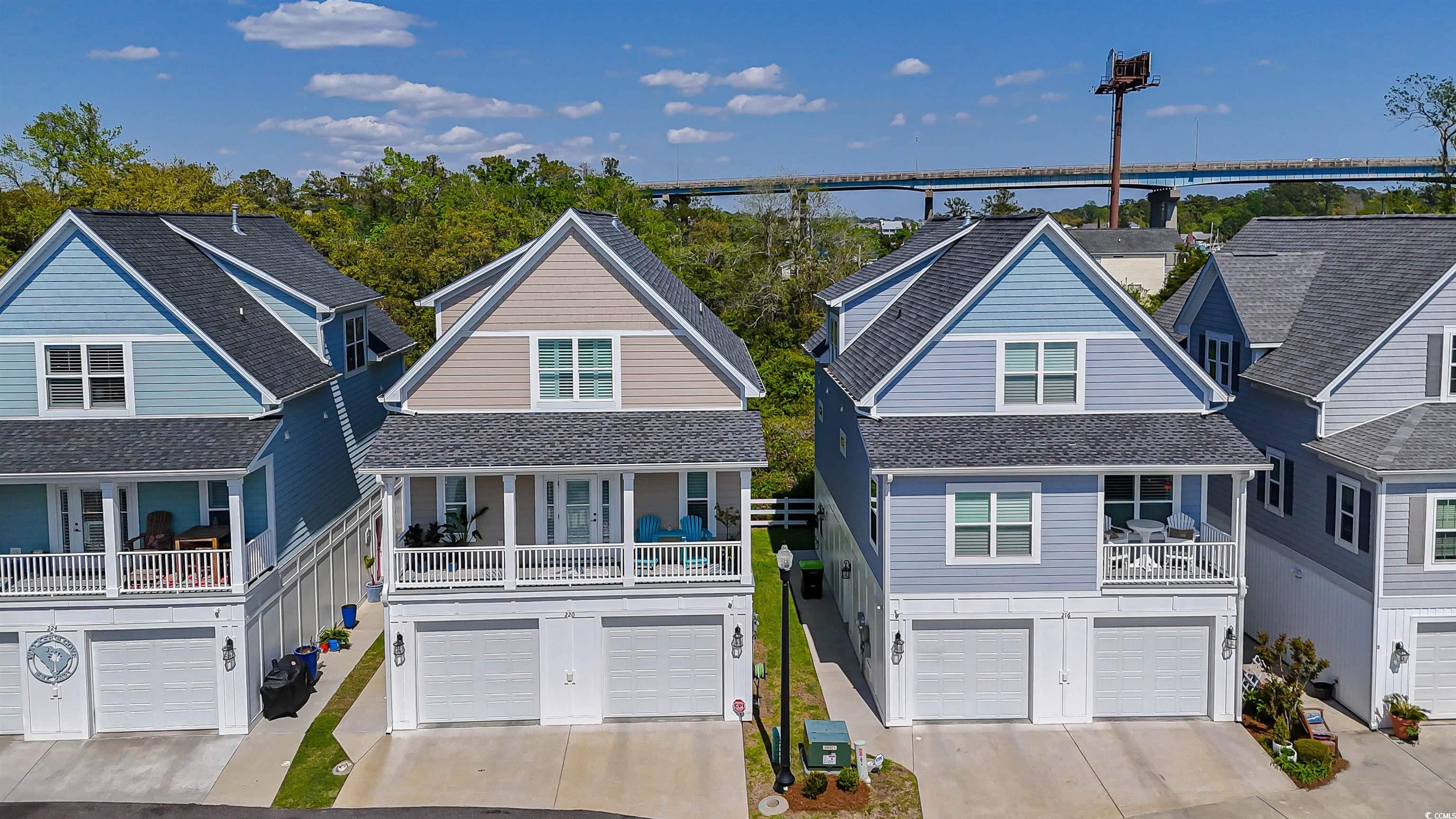 220 Gloucester Way Property Photo 2