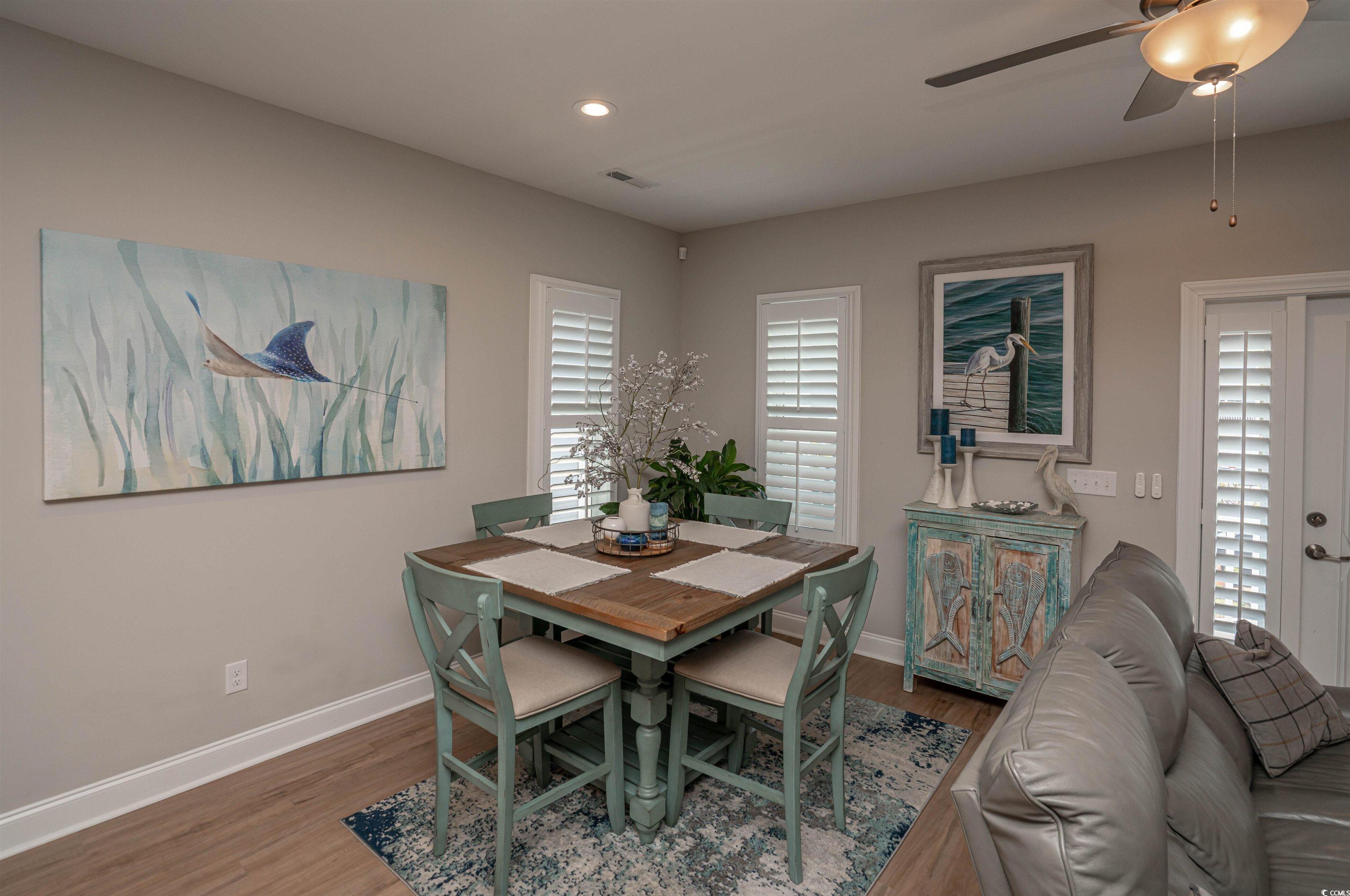 220 Gloucester Way Property Photo 12