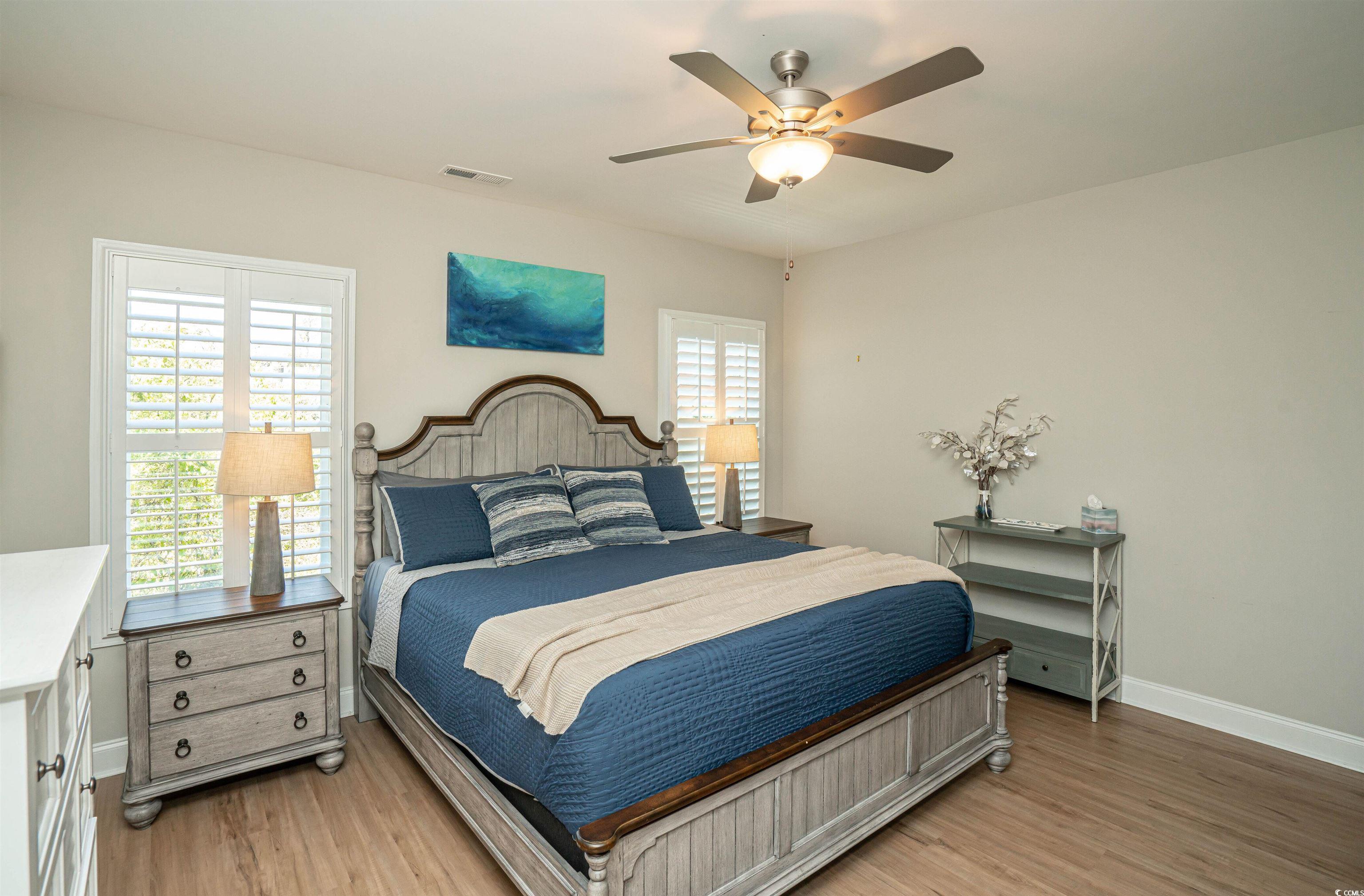 220 Gloucester Way Property Photo 21