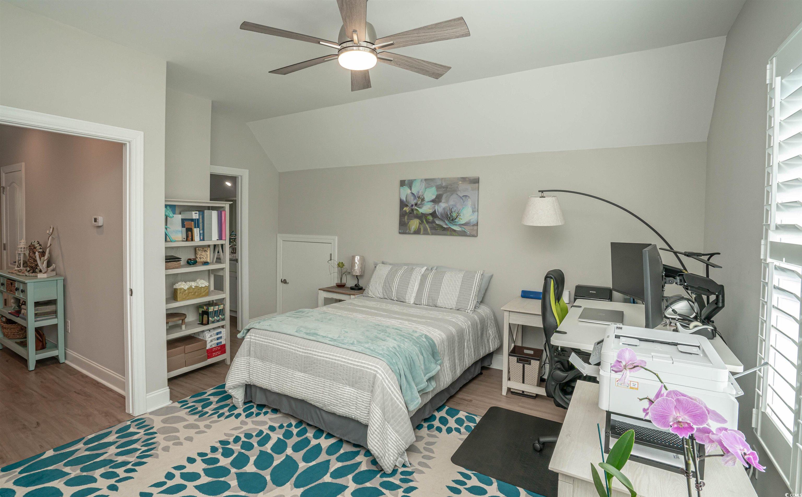 220 Gloucester Way Property Photo 34