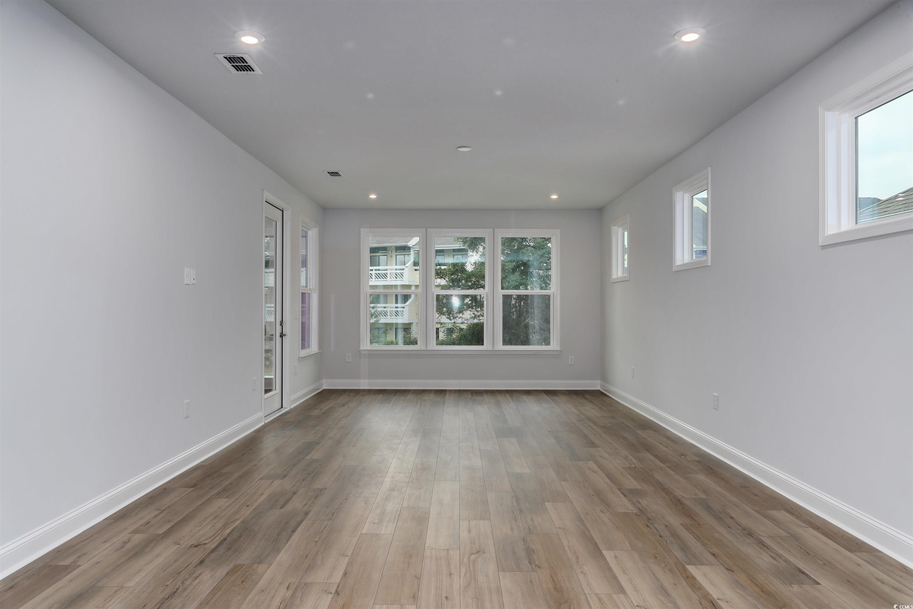 1209 Lady Bird Way Property Photo 12