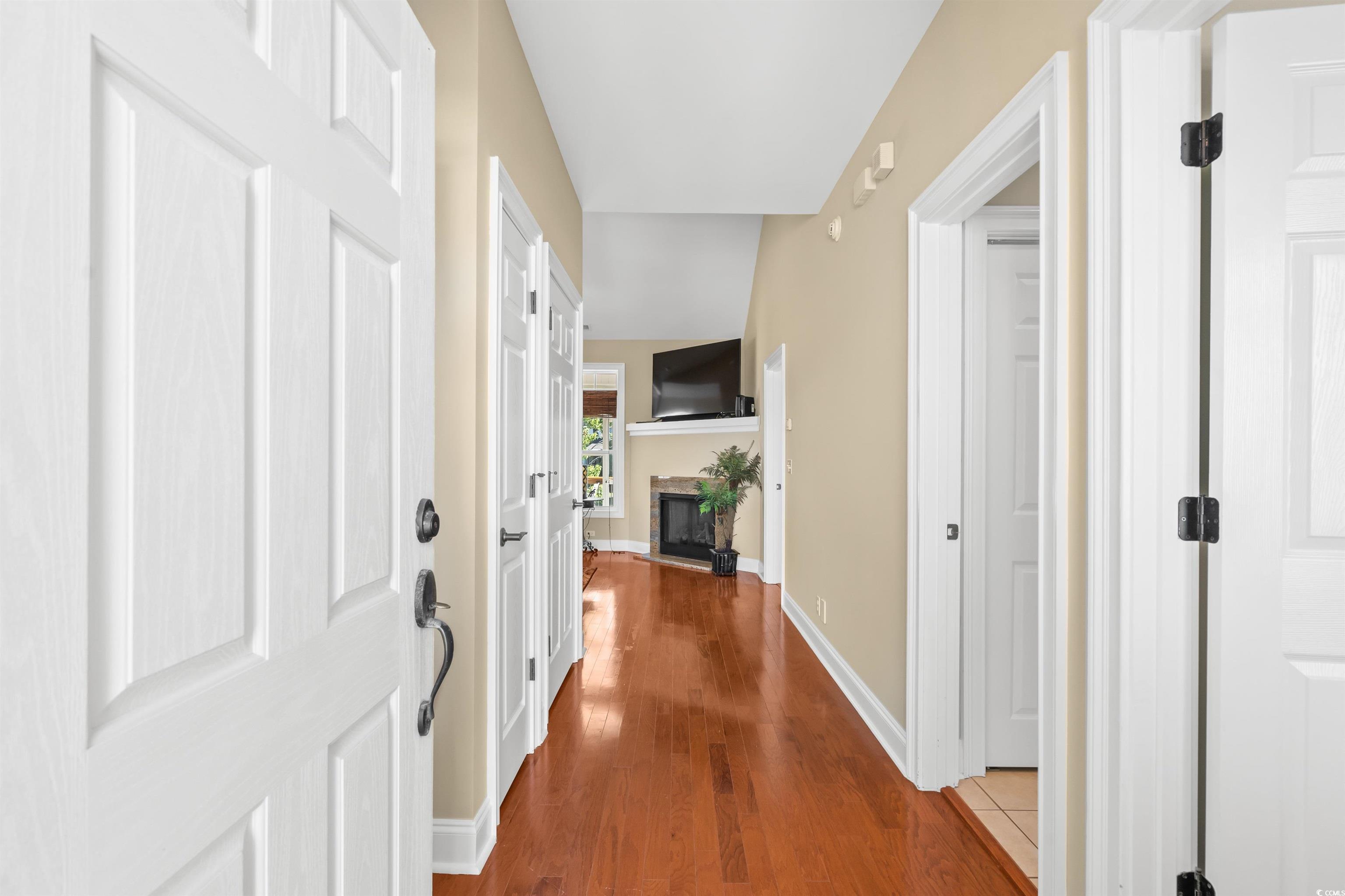 2213 Gazebo Ct. Property Photo 3