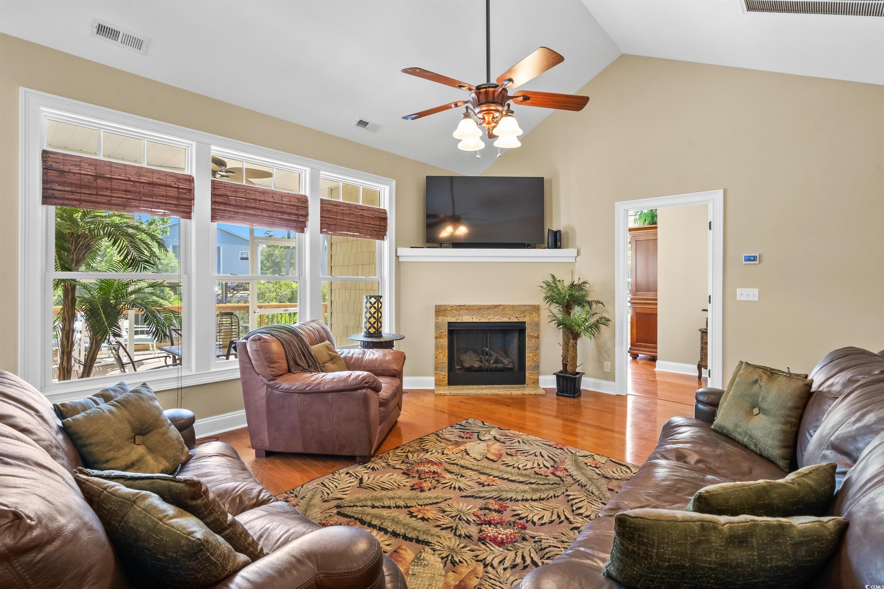 2213 Gazebo Ct. Property Photo 8