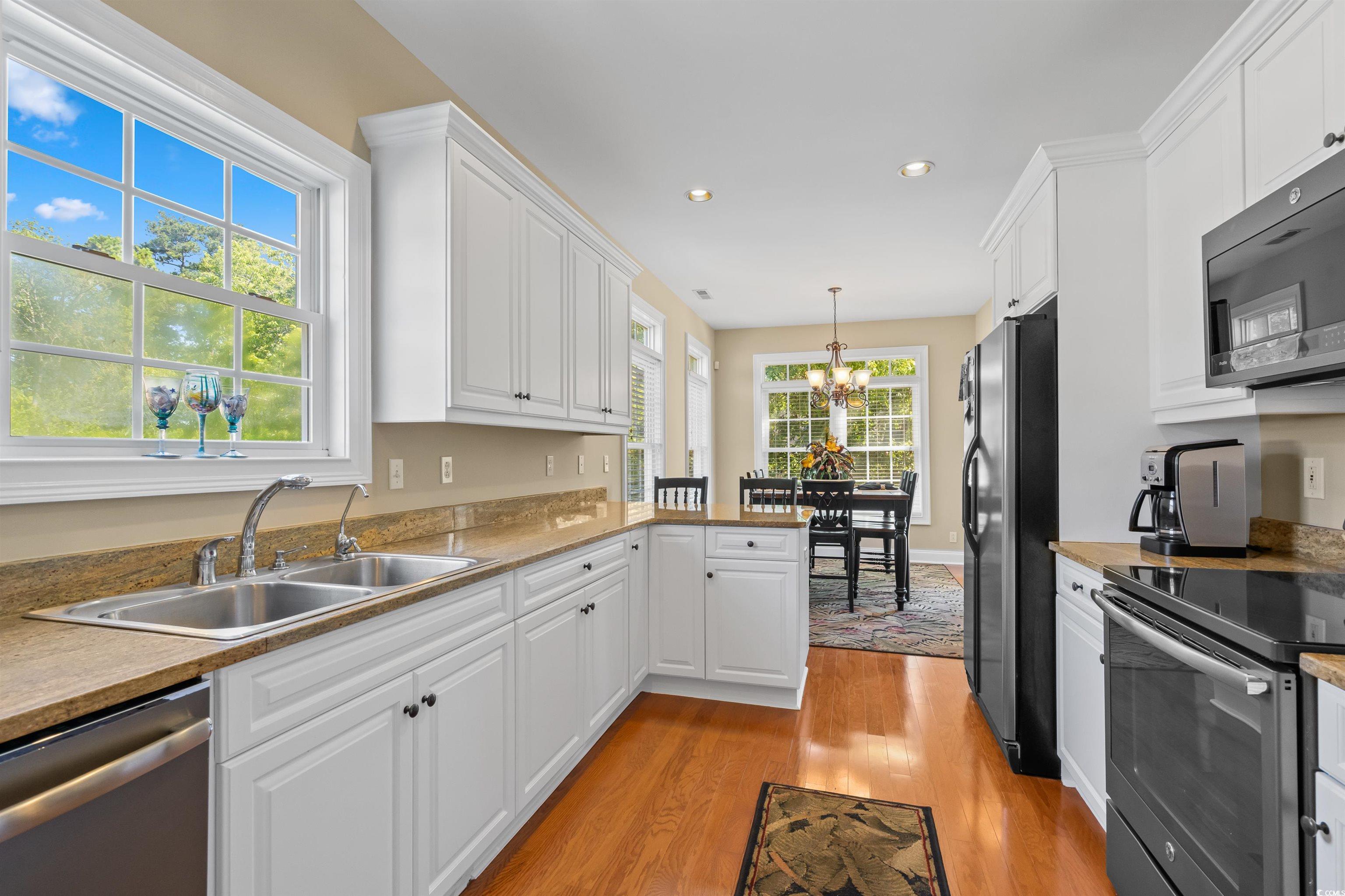 2213 Gazebo Ct. Property Photo 12