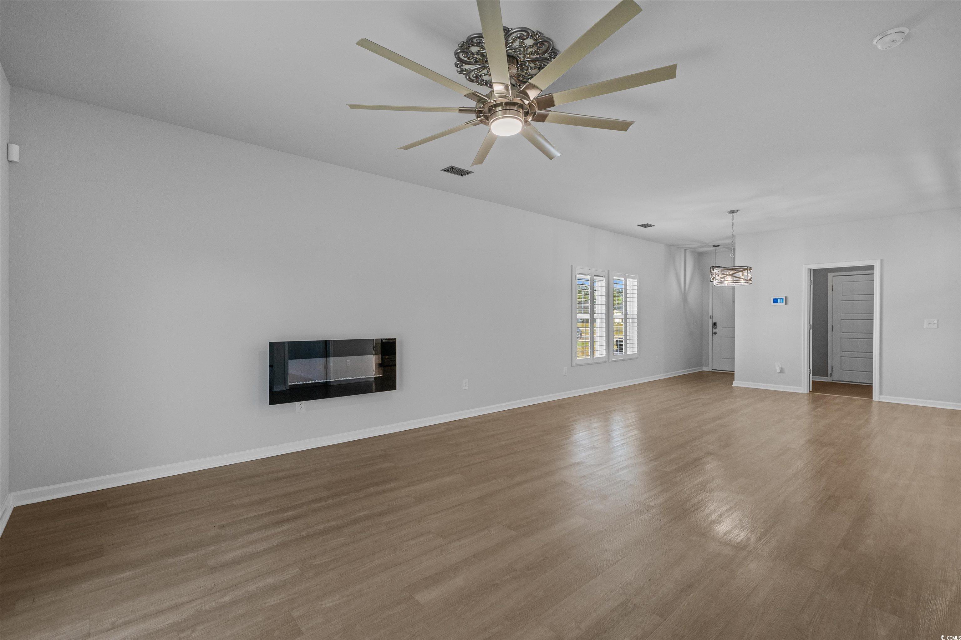181 Saddle St Property Photo 14