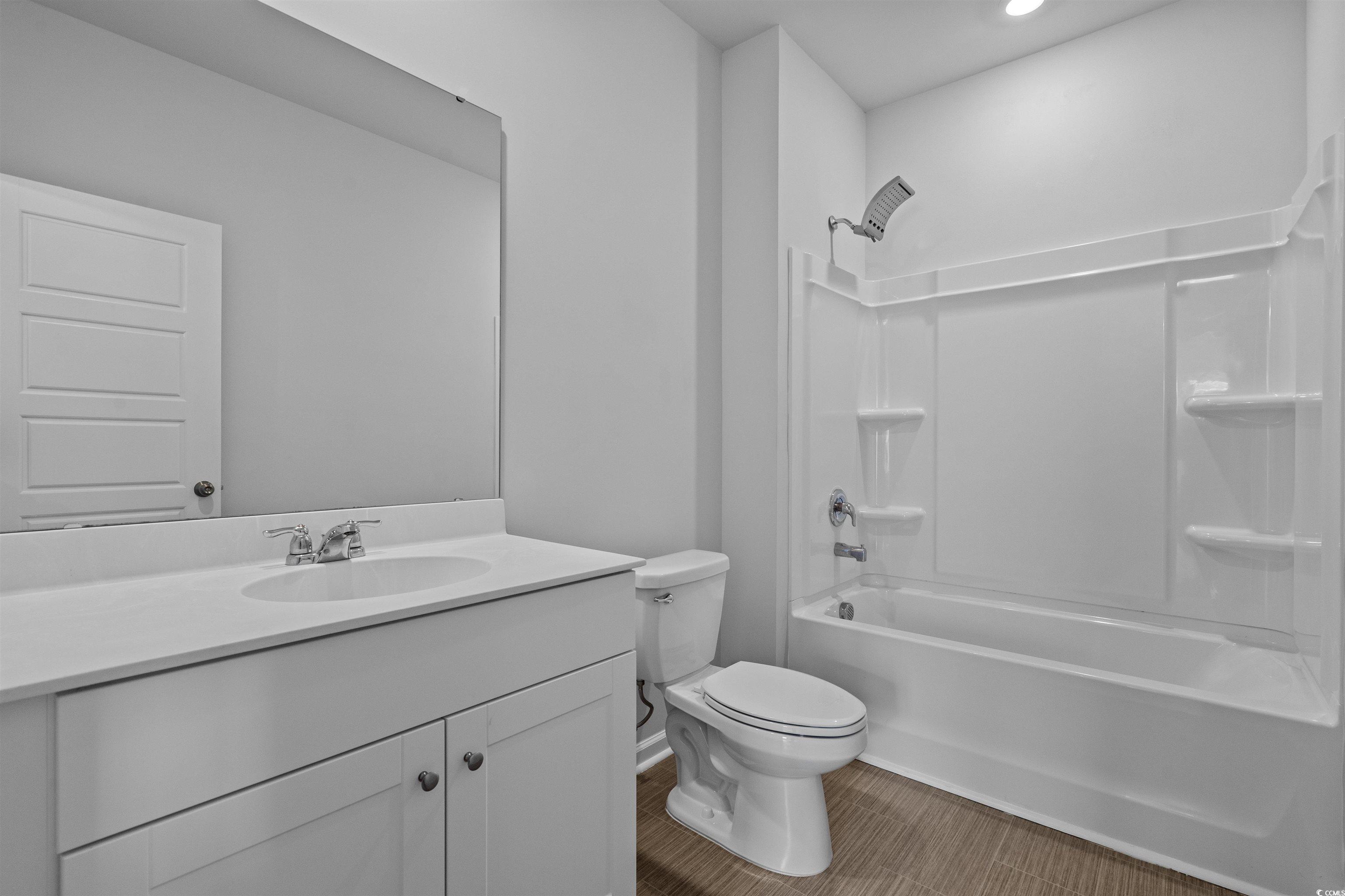 181 Saddle St Property Photo 24