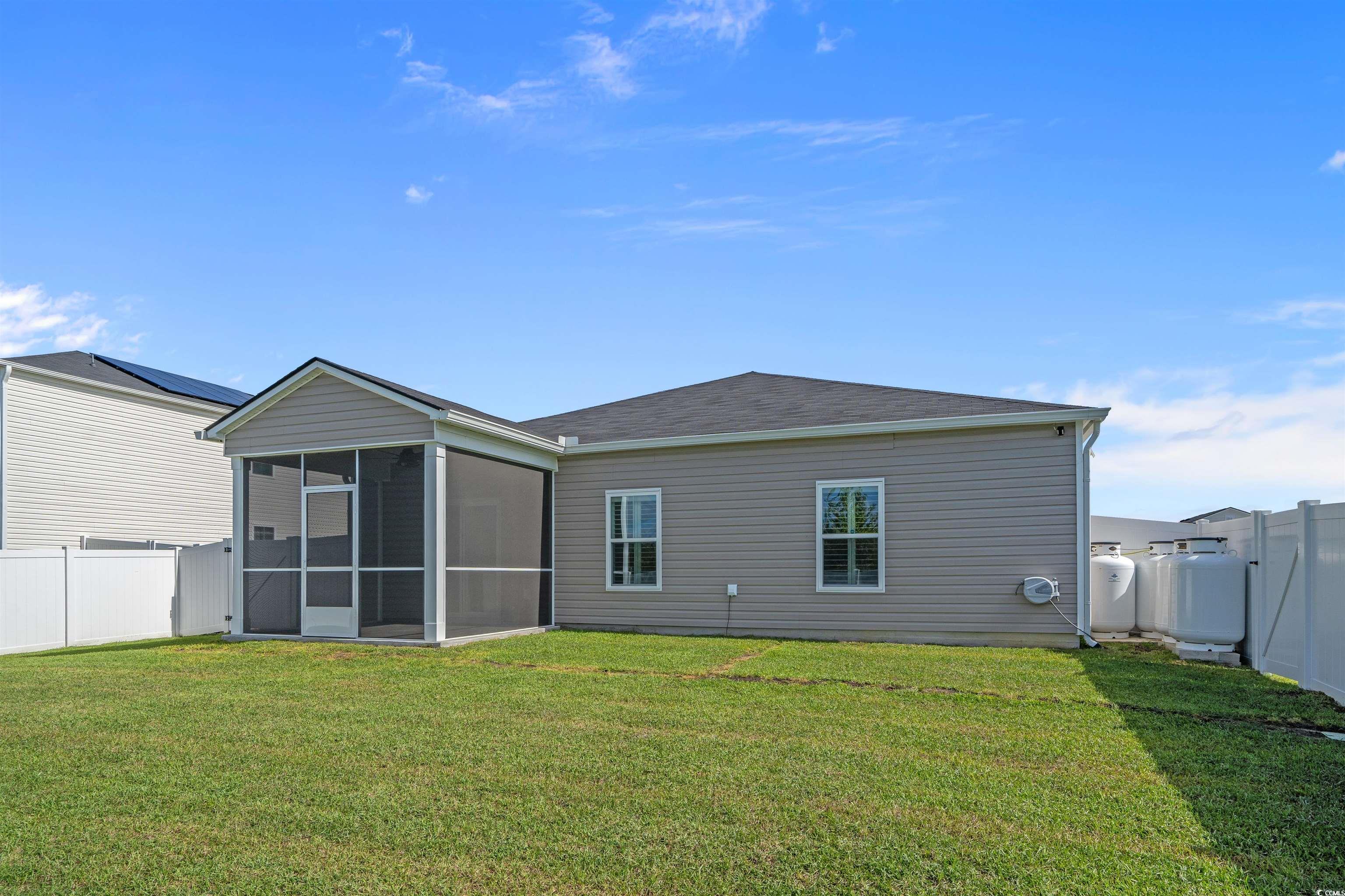 181 Saddle St Property Photo 29