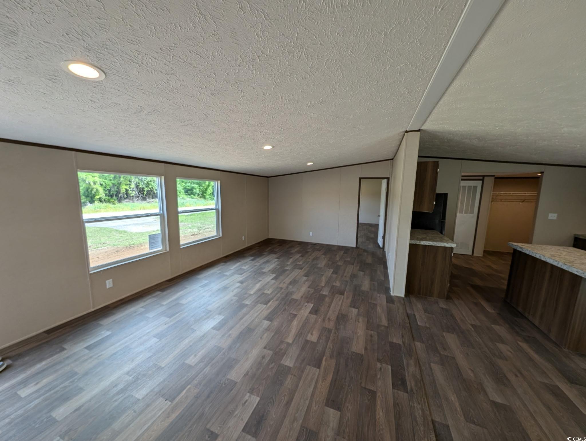 5772 Valley Forge Rd. Property Photo 4