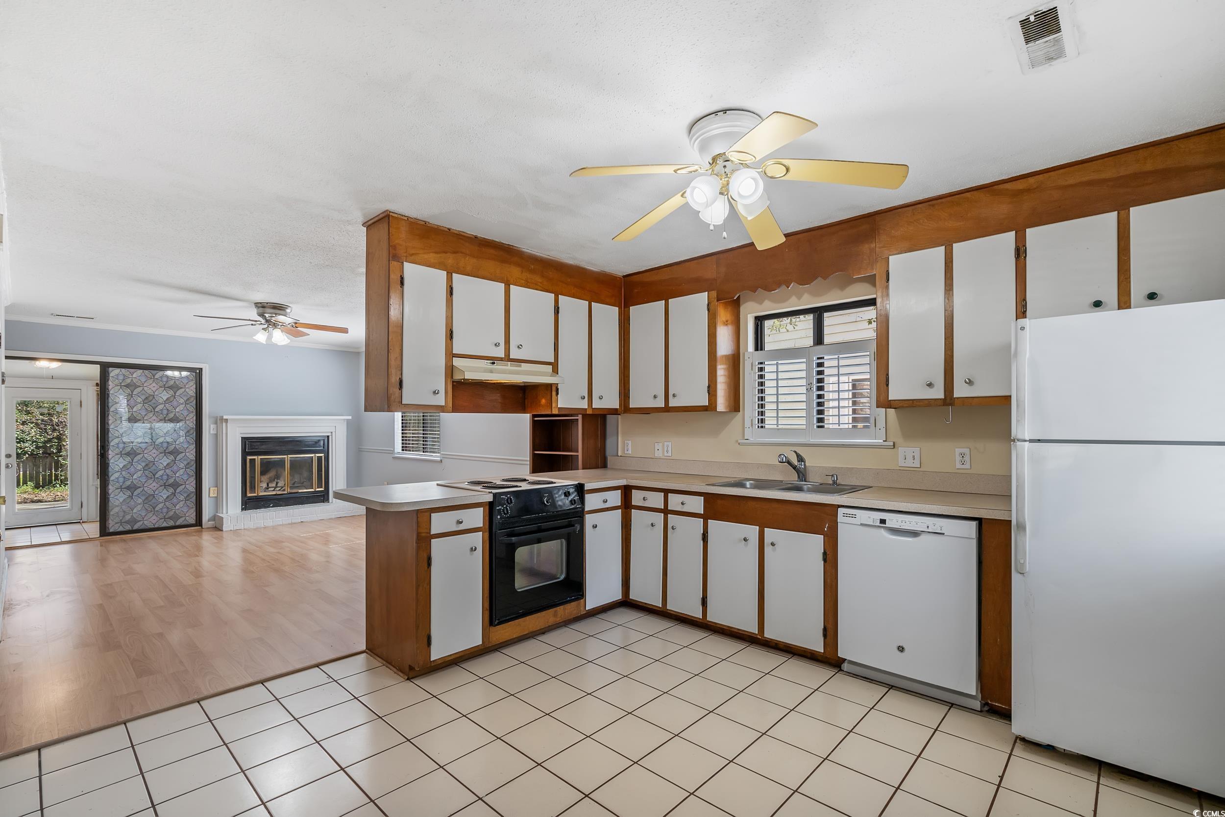 5183 Inlet Garden Ct. Property Photo 4
