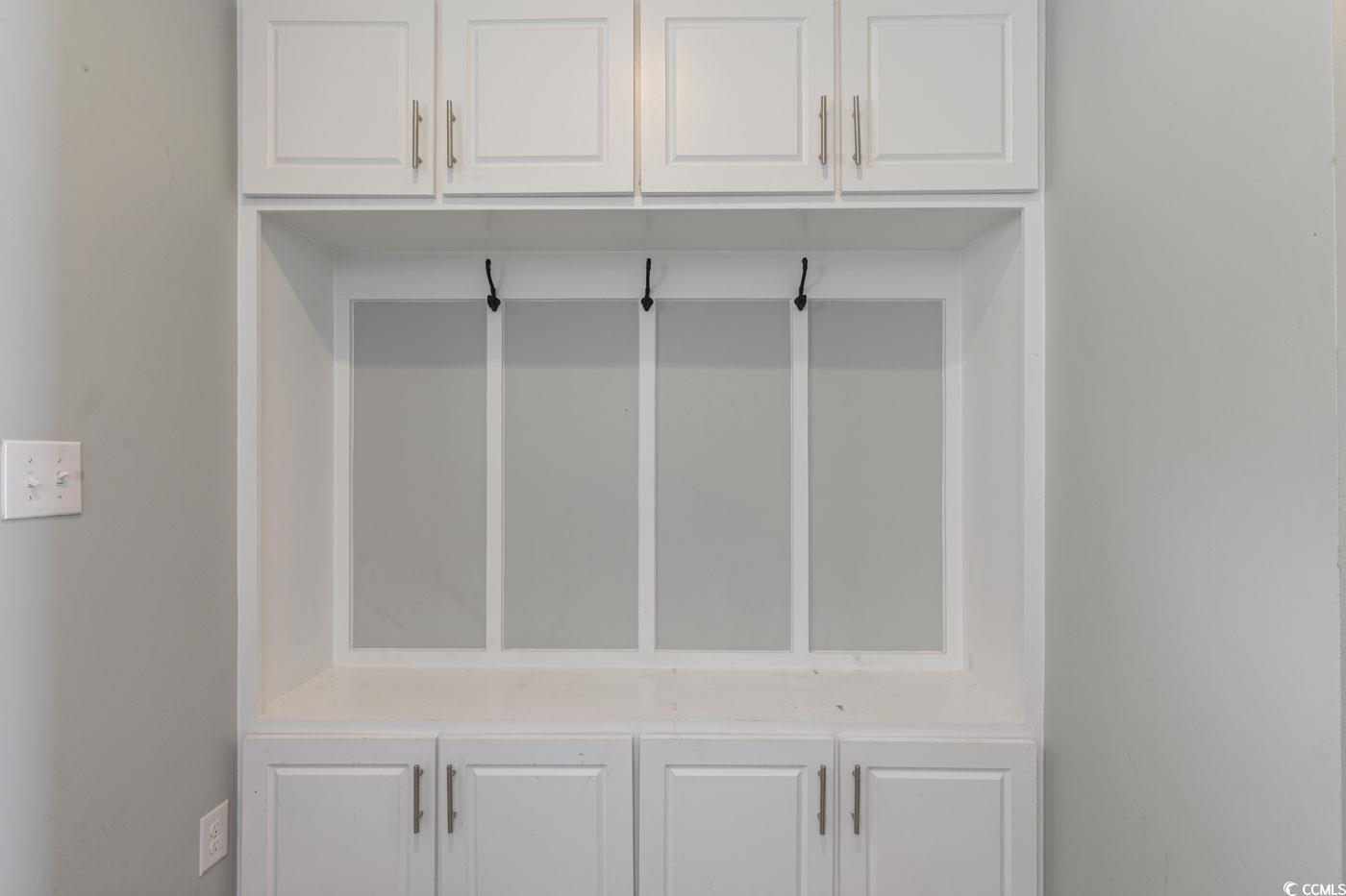 1208 Rosehaven Dr. Property Photo 6