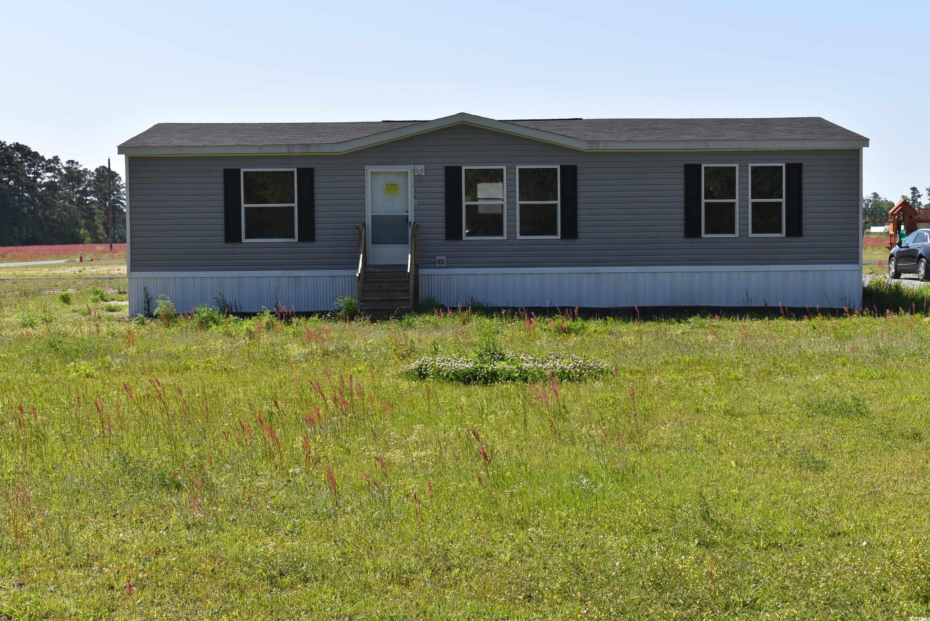 3802 Horse Pen Bay Rd. Property Photo 2