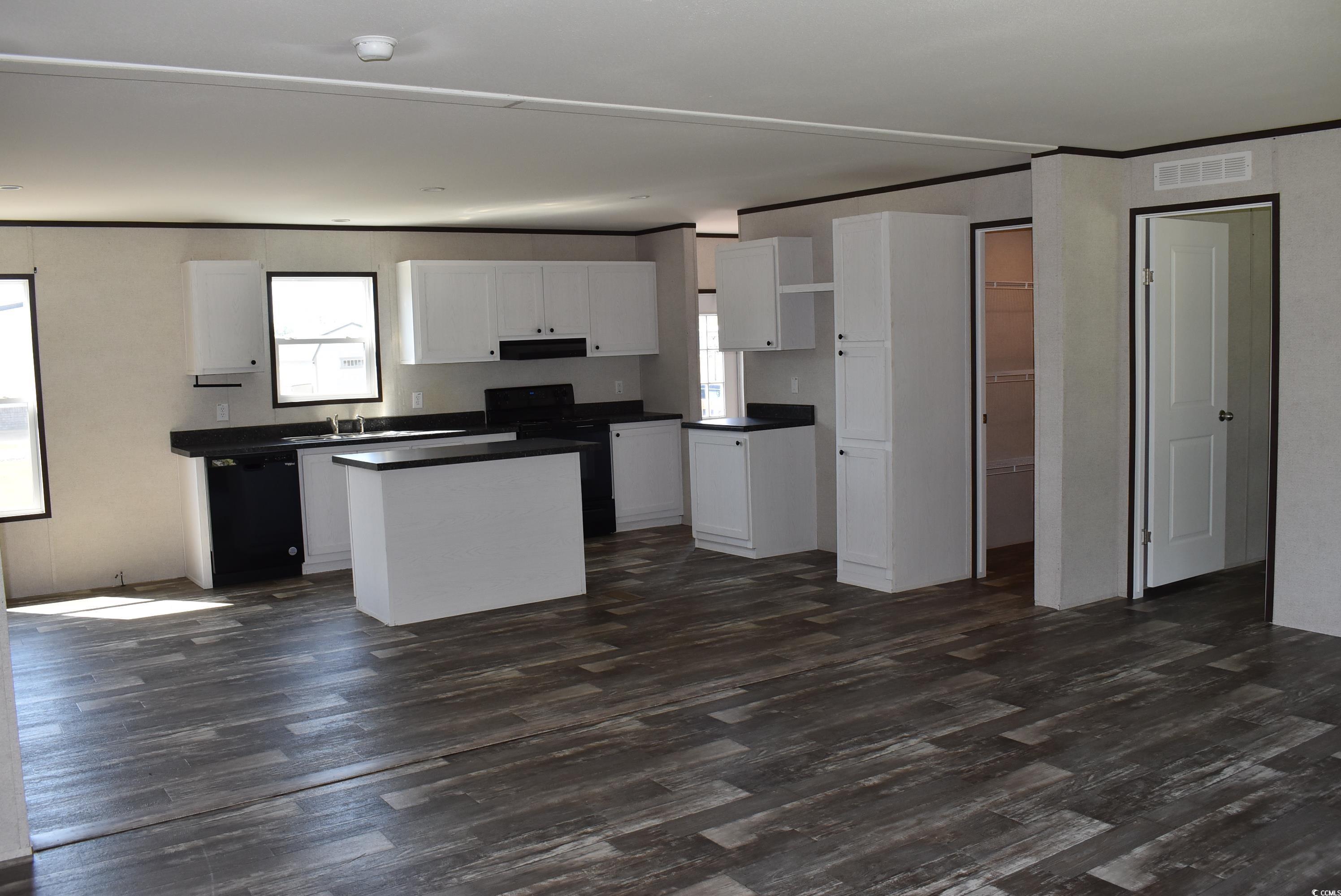 3802 Horse Pen Bay Rd. Property Photo 10