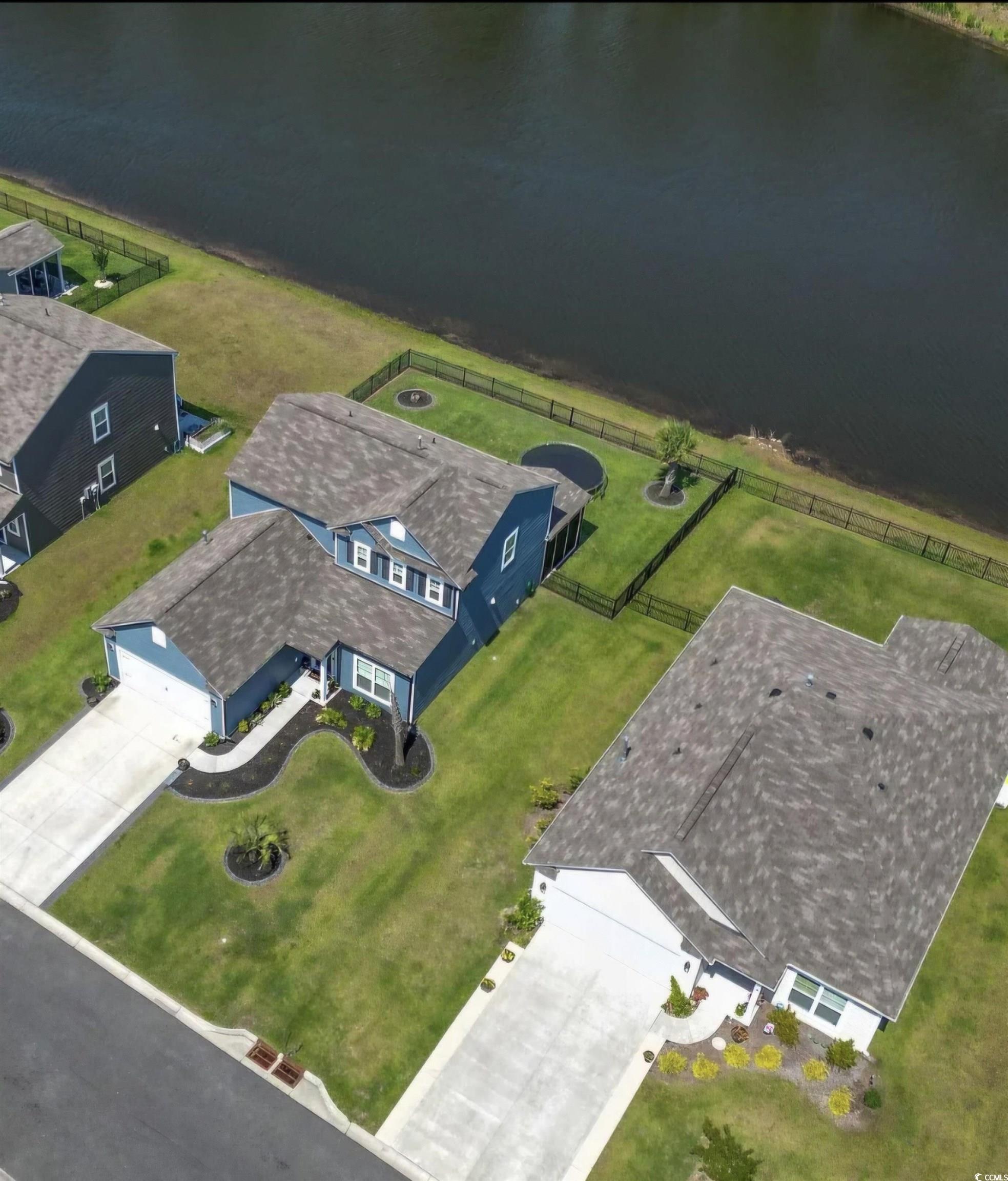 897 Wild Leaf Loop Property Photo 2
