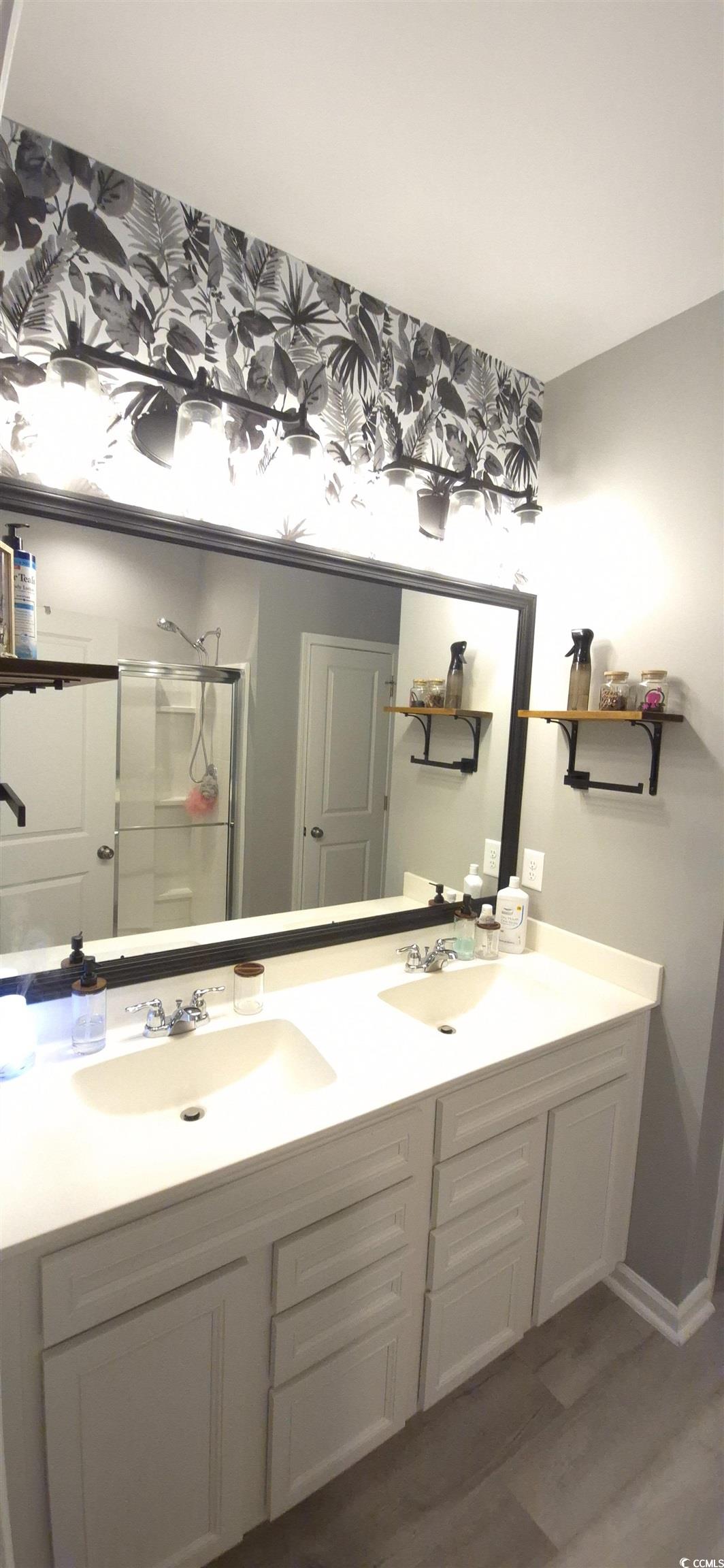 897 Wild Leaf Loop Property Photo 12