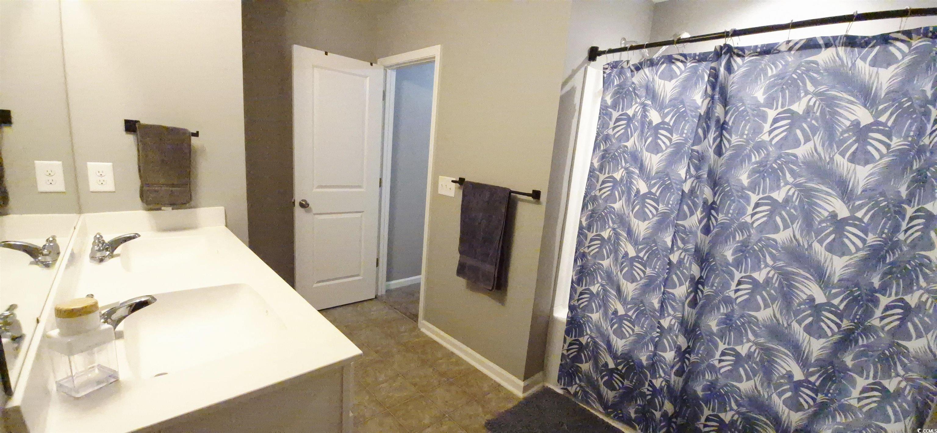 897 Wild Leaf Loop Property Photo 22