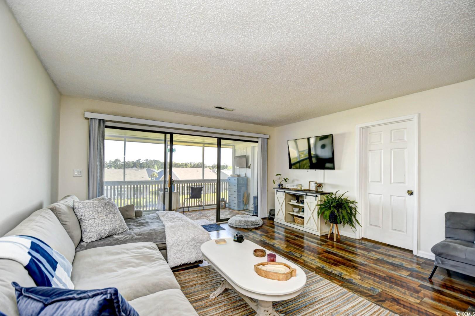 4238 Pinehurst Circle Property Photo 7