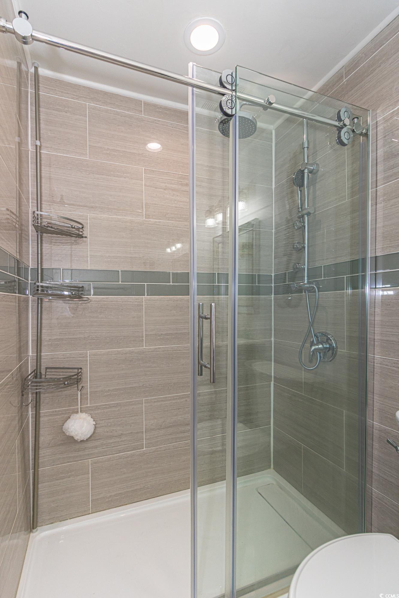 4560 Greenbriar Dr. Property Photo 30