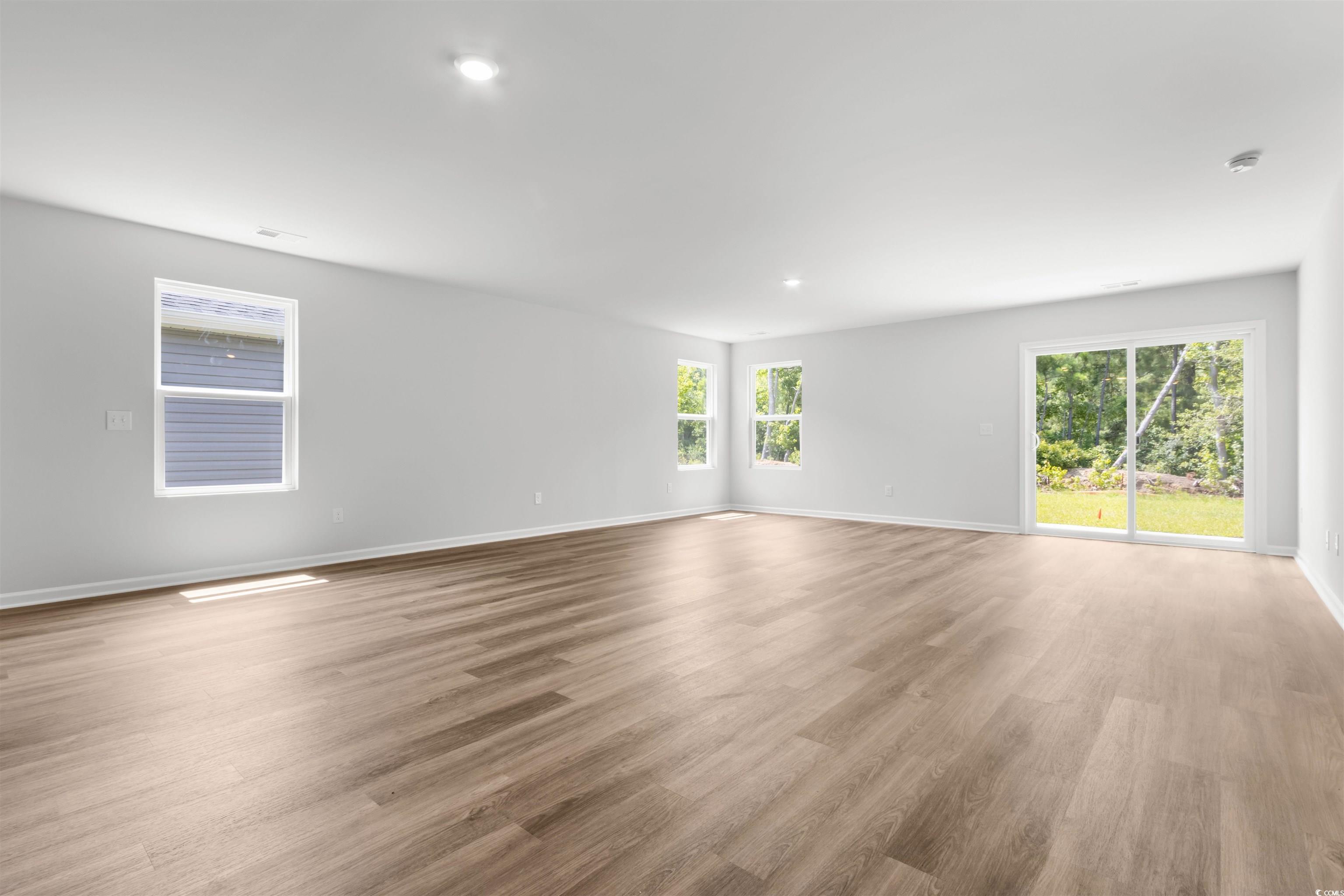 1024 Kinness Dr. Property Photo 27