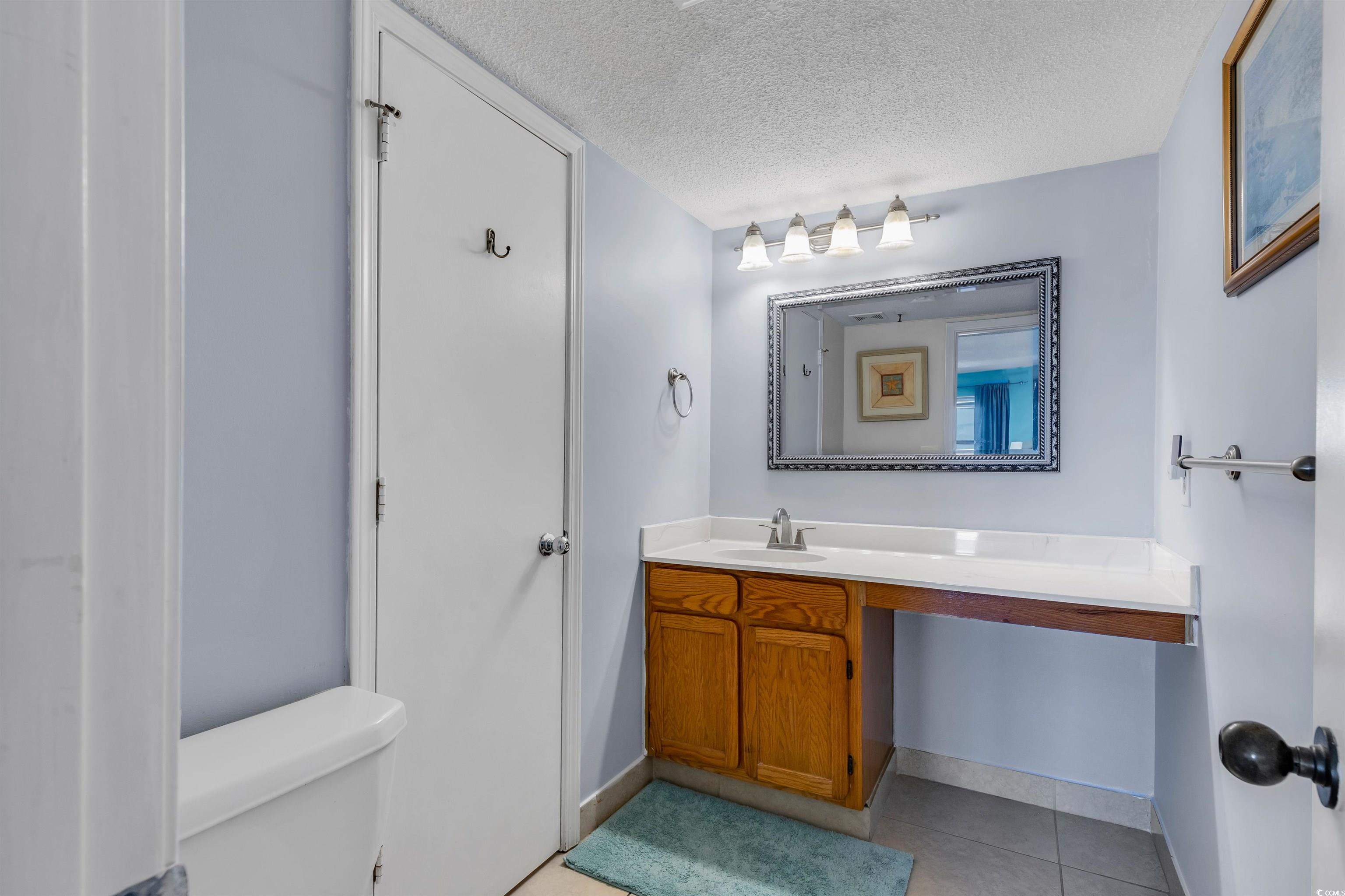 2500 N Ocean Blvd. Property Photo 9