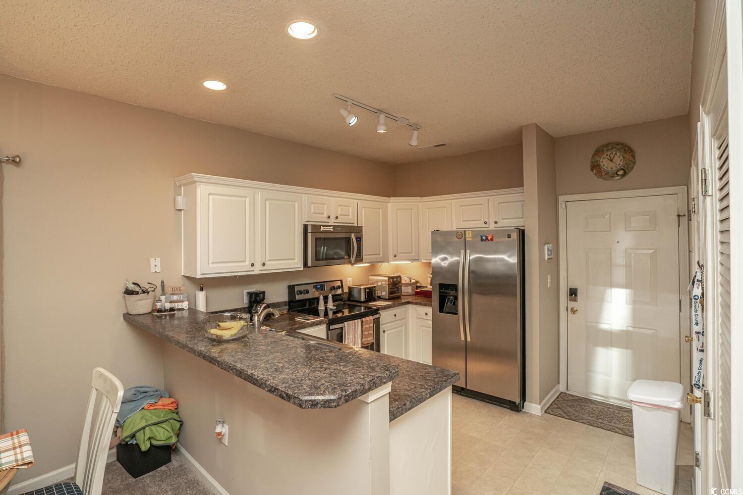 248 Sun Colony Blvd. Property Photo 8