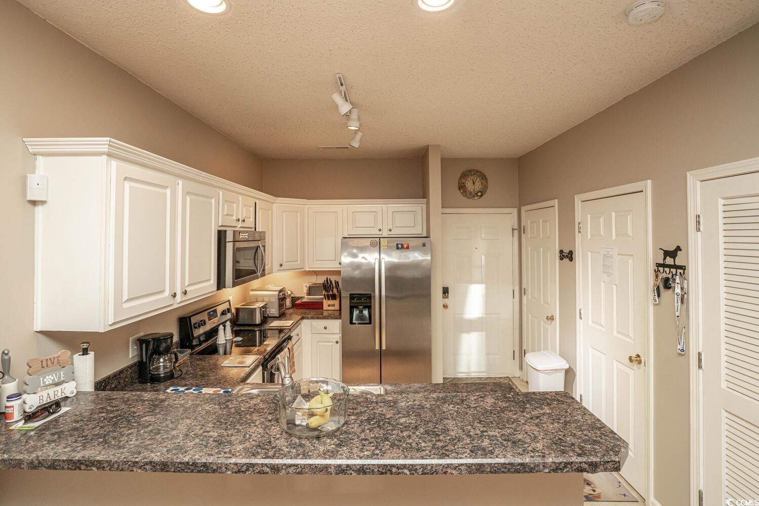 248 Sun Colony Blvd. Property Photo 9