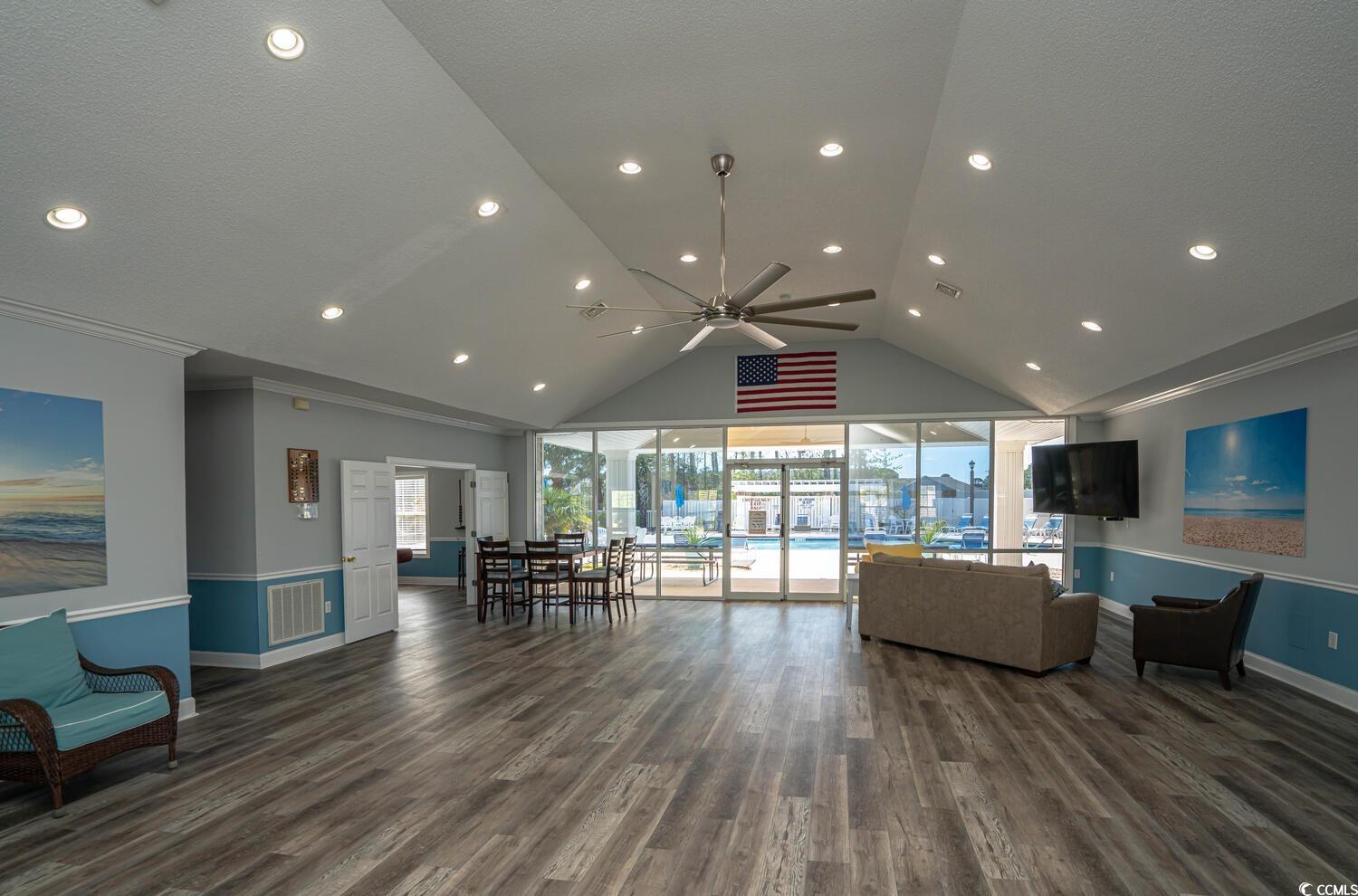 248 Sun Colony Blvd. Property Photo 26