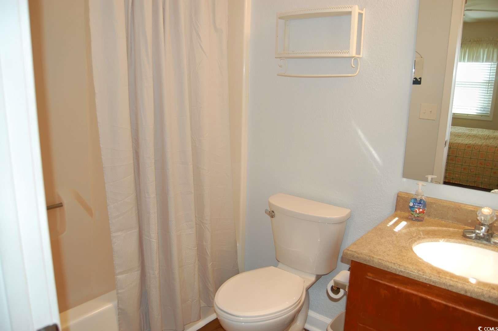 9500 Queens Ct. Property Photo 20