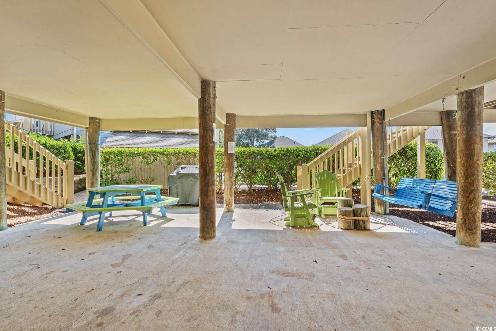 9500 Queens Ct. Property Photo 23