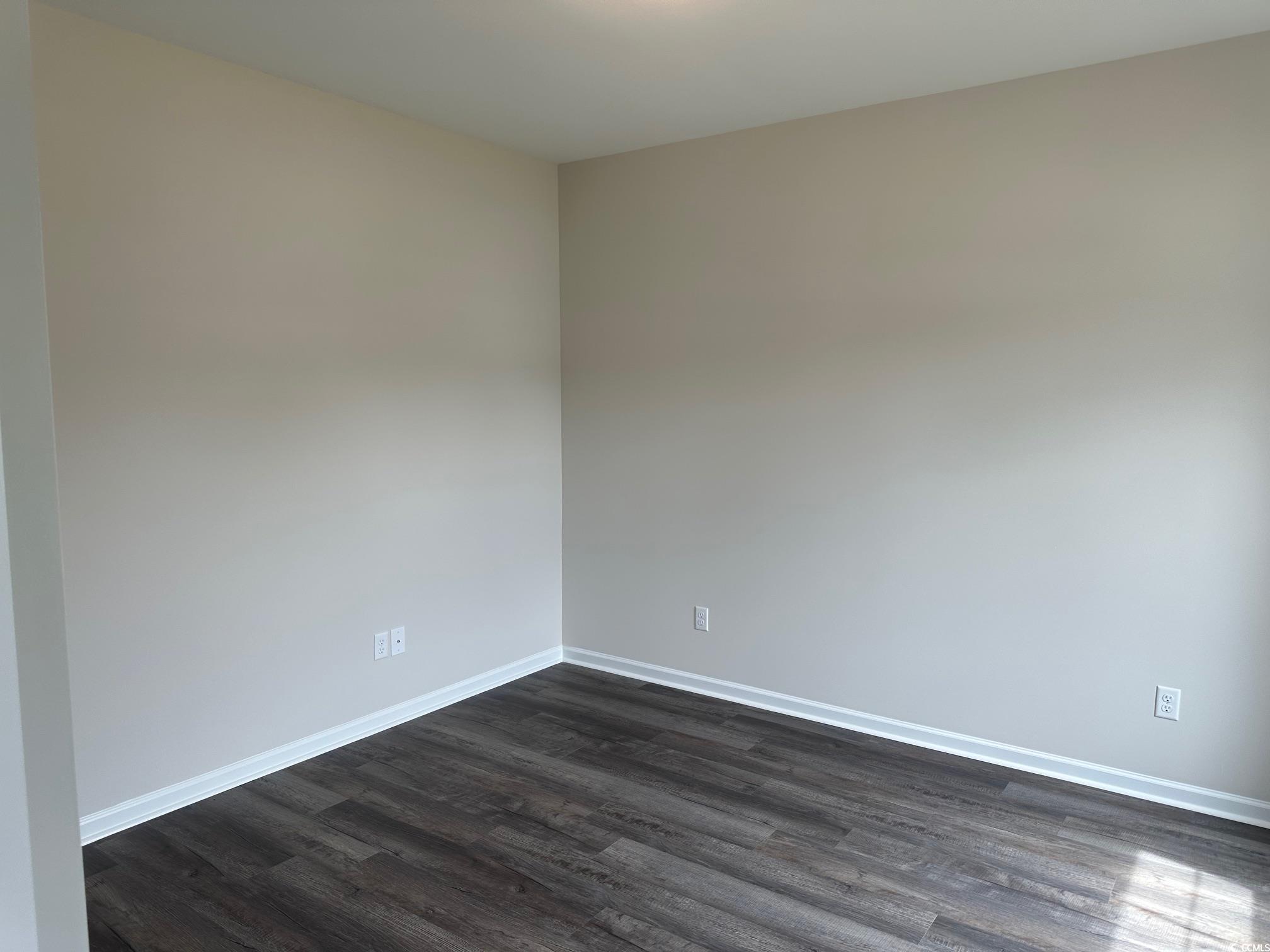 484 Honeyhill Loop Property Photo 4