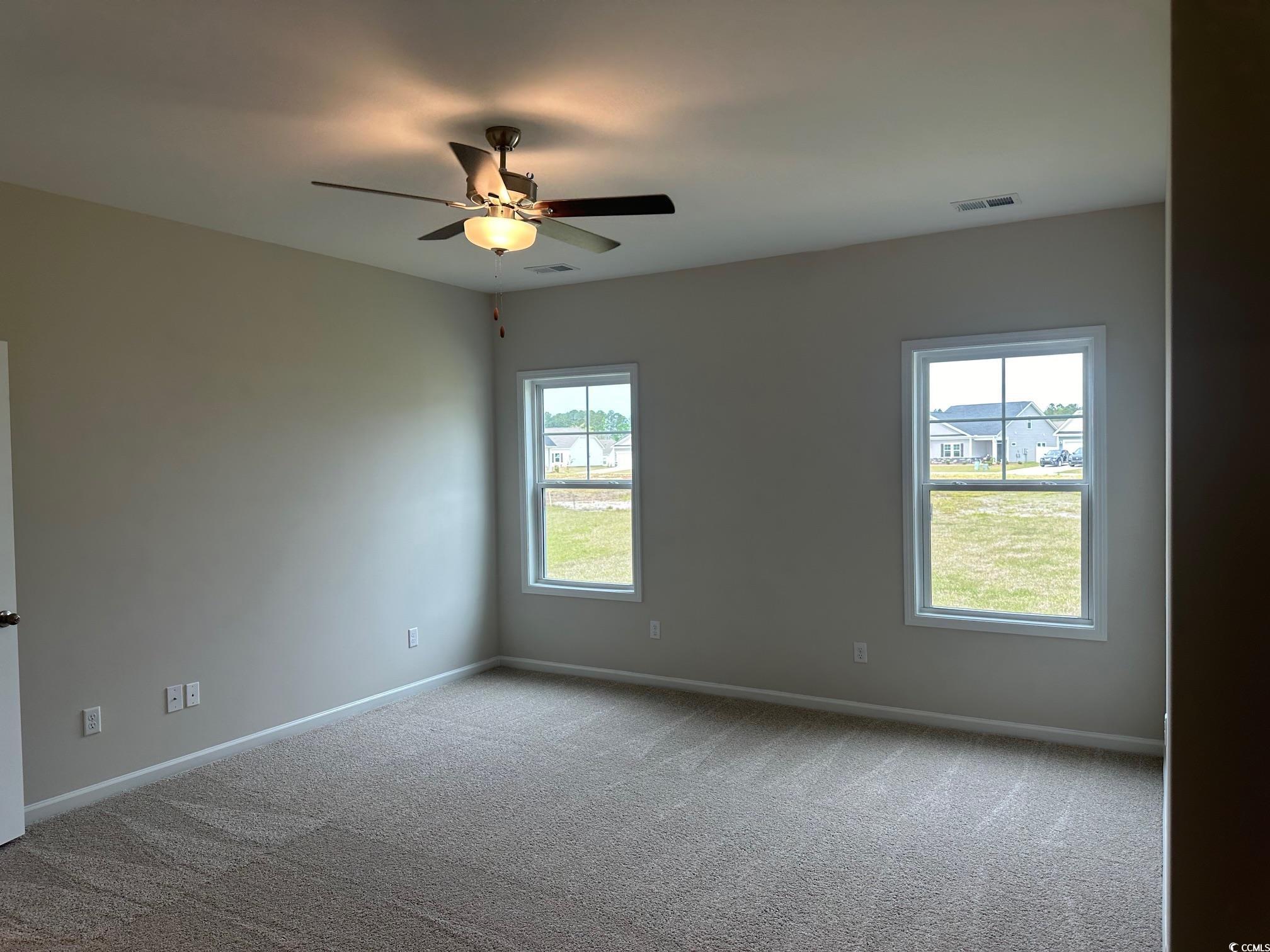 484 Honeyhill Loop Property Photo 12