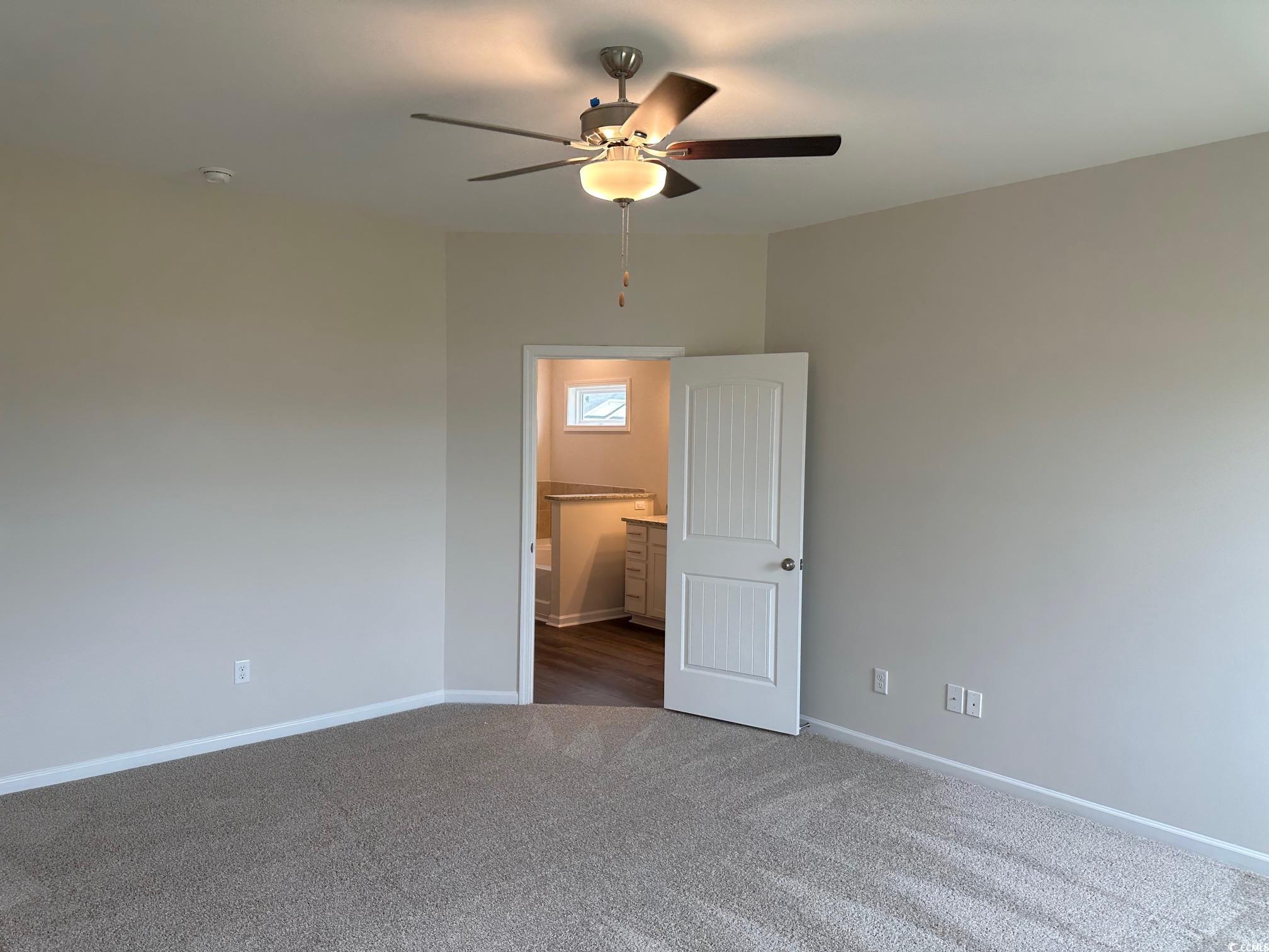 484 Honeyhill Loop Property Photo 13