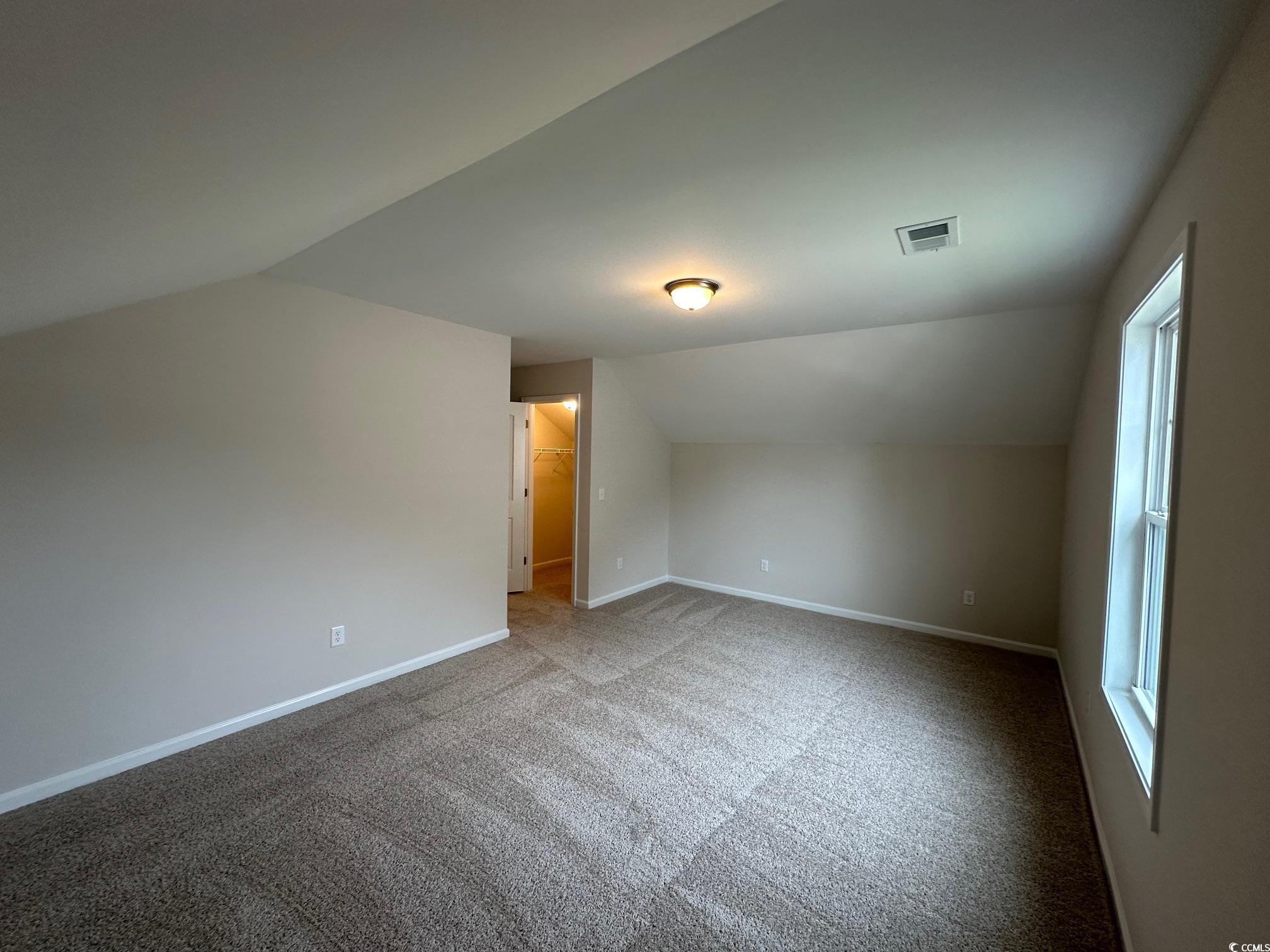 484 Honeyhill Loop Property Photo 24