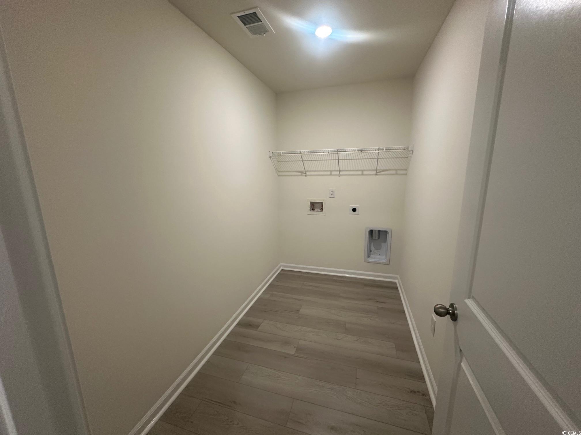 549 Honeyhill Loop Property Photo 7